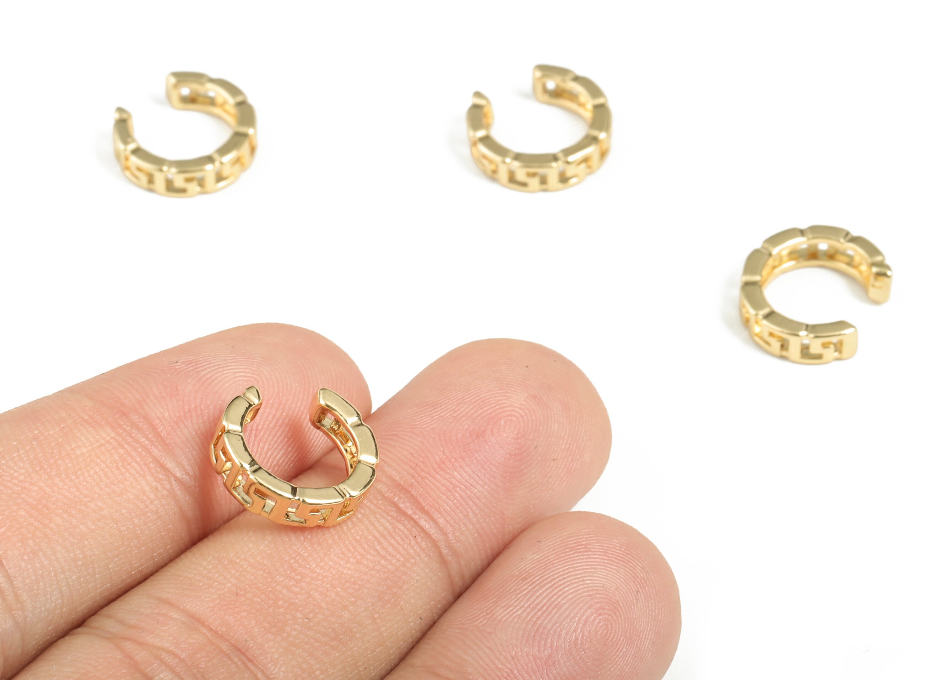 Brass No Piercing Ear Cuff - Gold Ear Cuff – Round Ear Cuff - Piercing Free Earring - Gold Earring - 13.13x12.32x1.78mm - RGP2910 - DOMEDBAZAAR