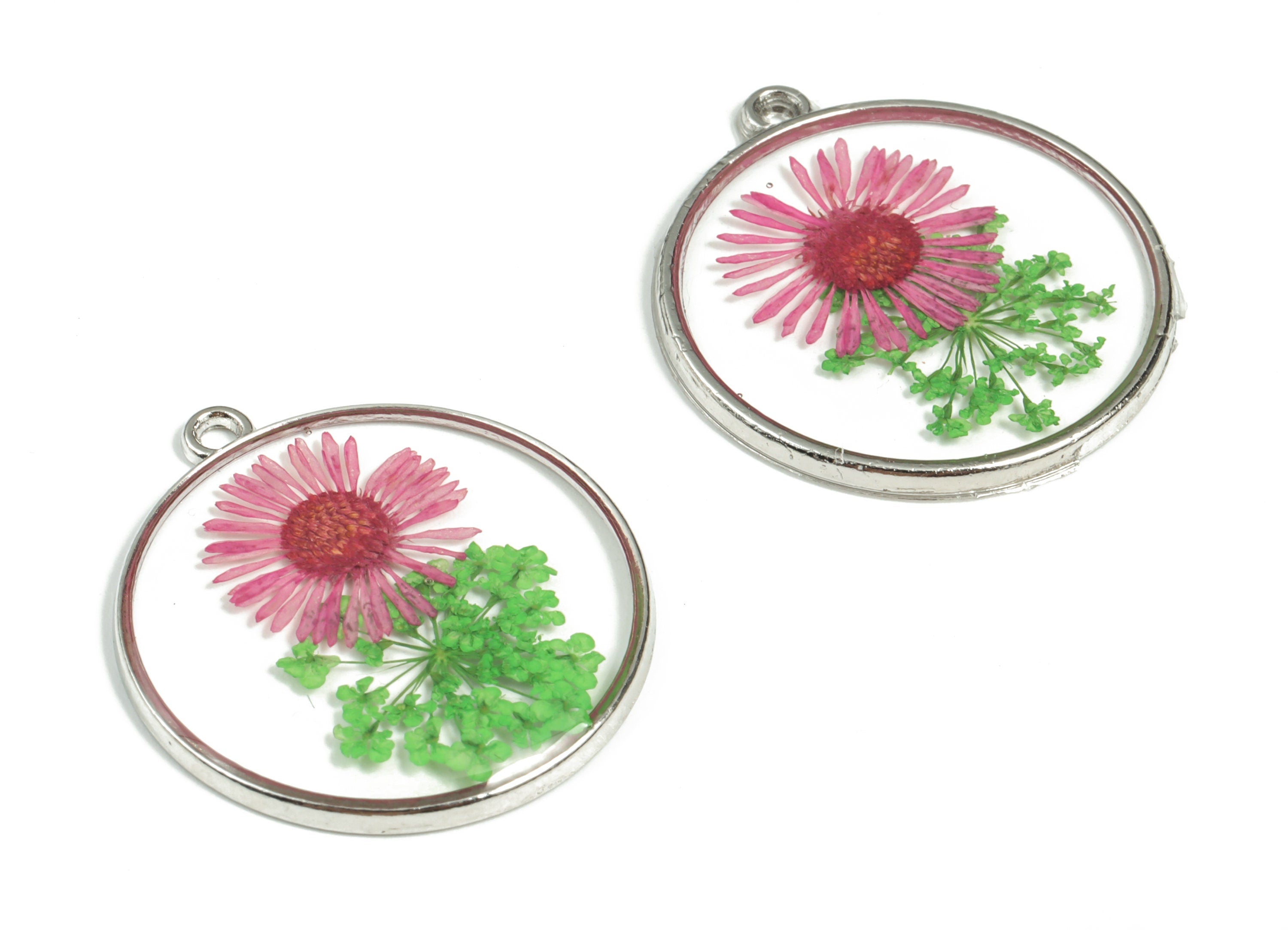 Resin Round Earring Charms - Resin Real Flower Pendant - Silver Tone Plated Alloy - Jewelry Making Supplies - 32.84x29.76x2.82mm - RC1172 - DOMEDBAZAAR