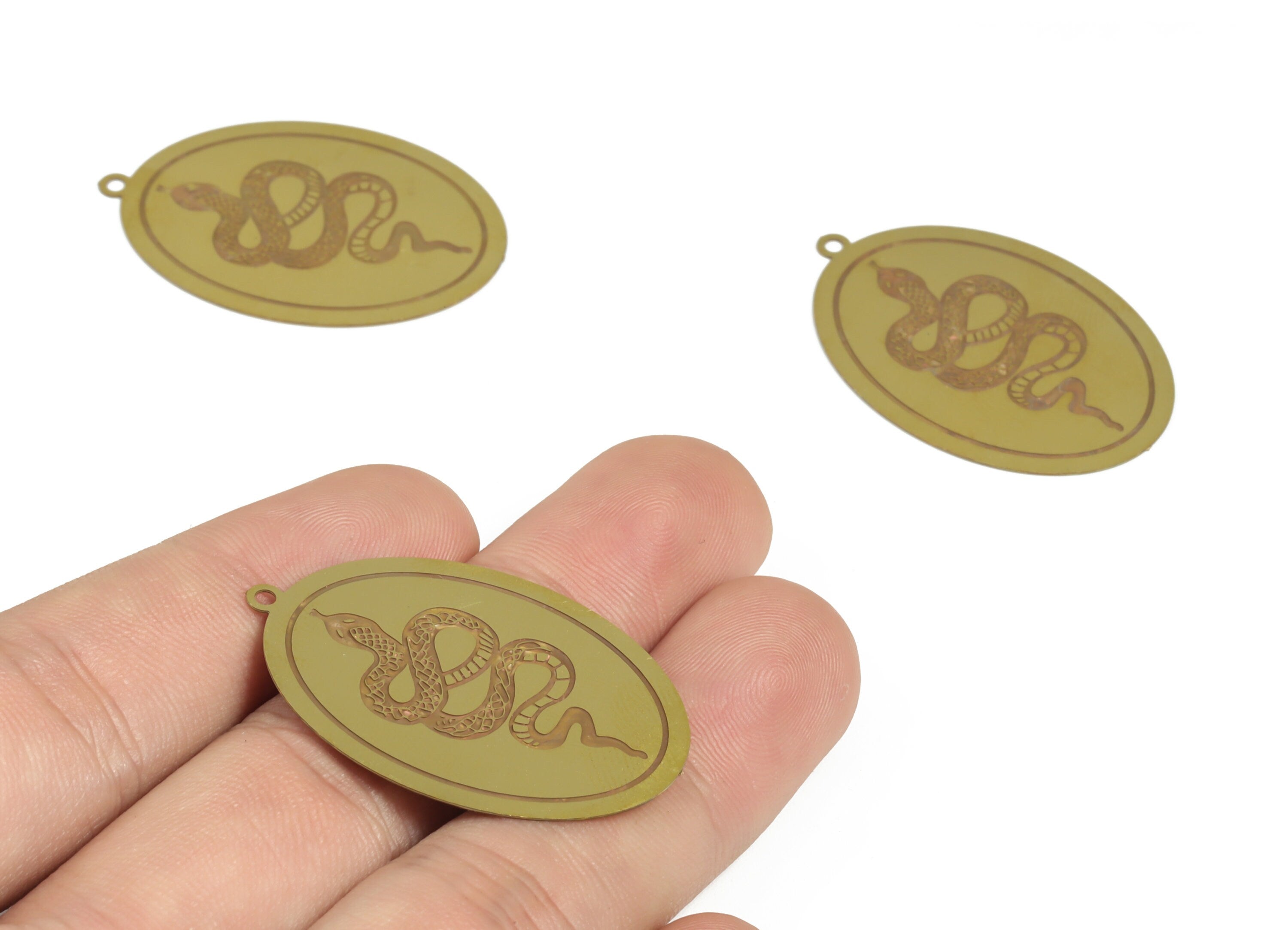 Raw Brass Snake Charms Pendant -  Brass Oval Snake charm - Brass Findings - Jewelry Making Supplies - 38.24× 26.17× 0.27mm - JJB6519 - DOMEDBAZAAR