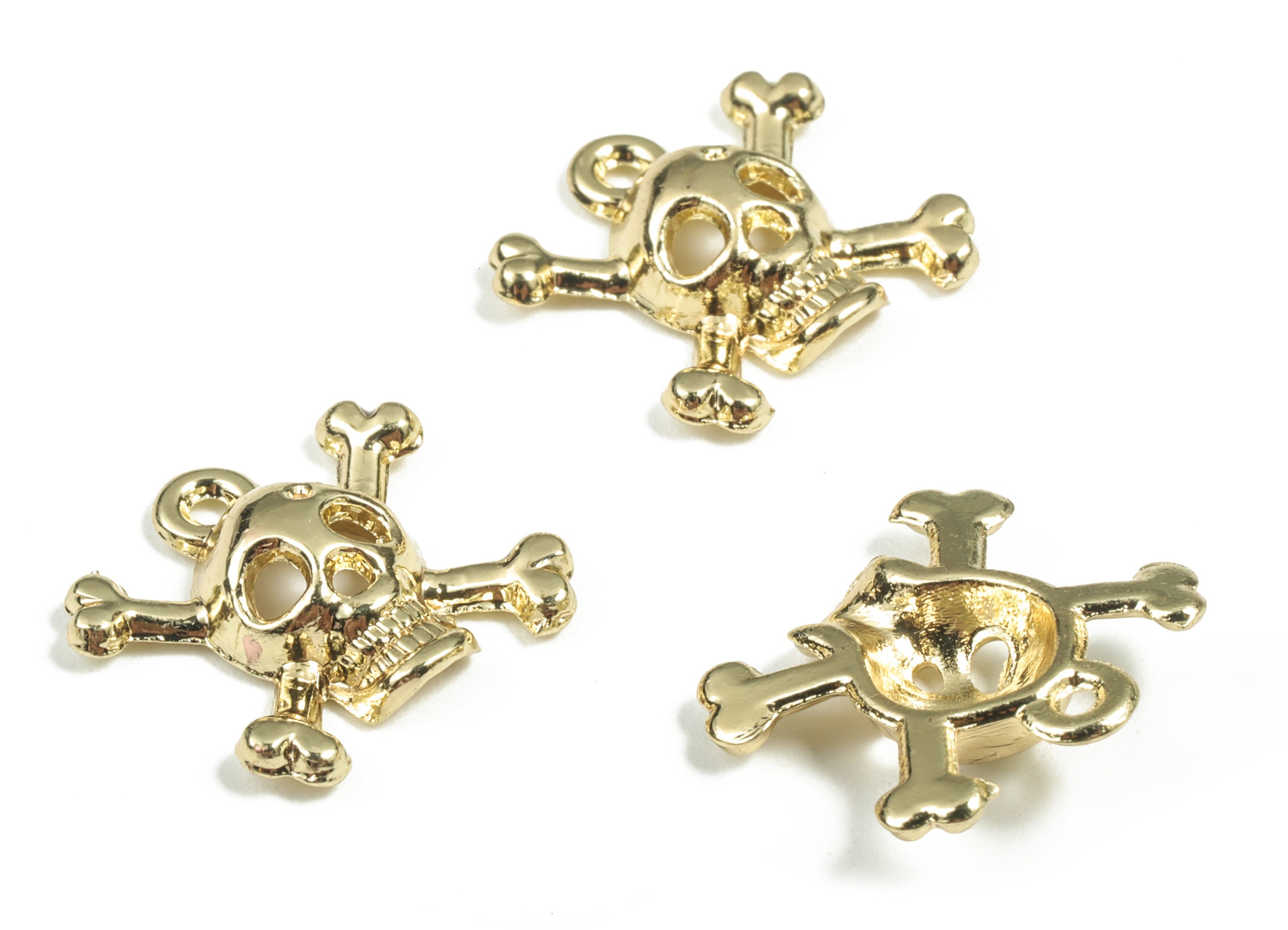 Alloy Pirate Pendant - Alloy Skull and Crossbones Earring Charms - Gold Tone Plated Alloy - Jewelry Supplies - 16.36x15.27x4.13mm - ZZ1779 - DOMEDBAZAAR