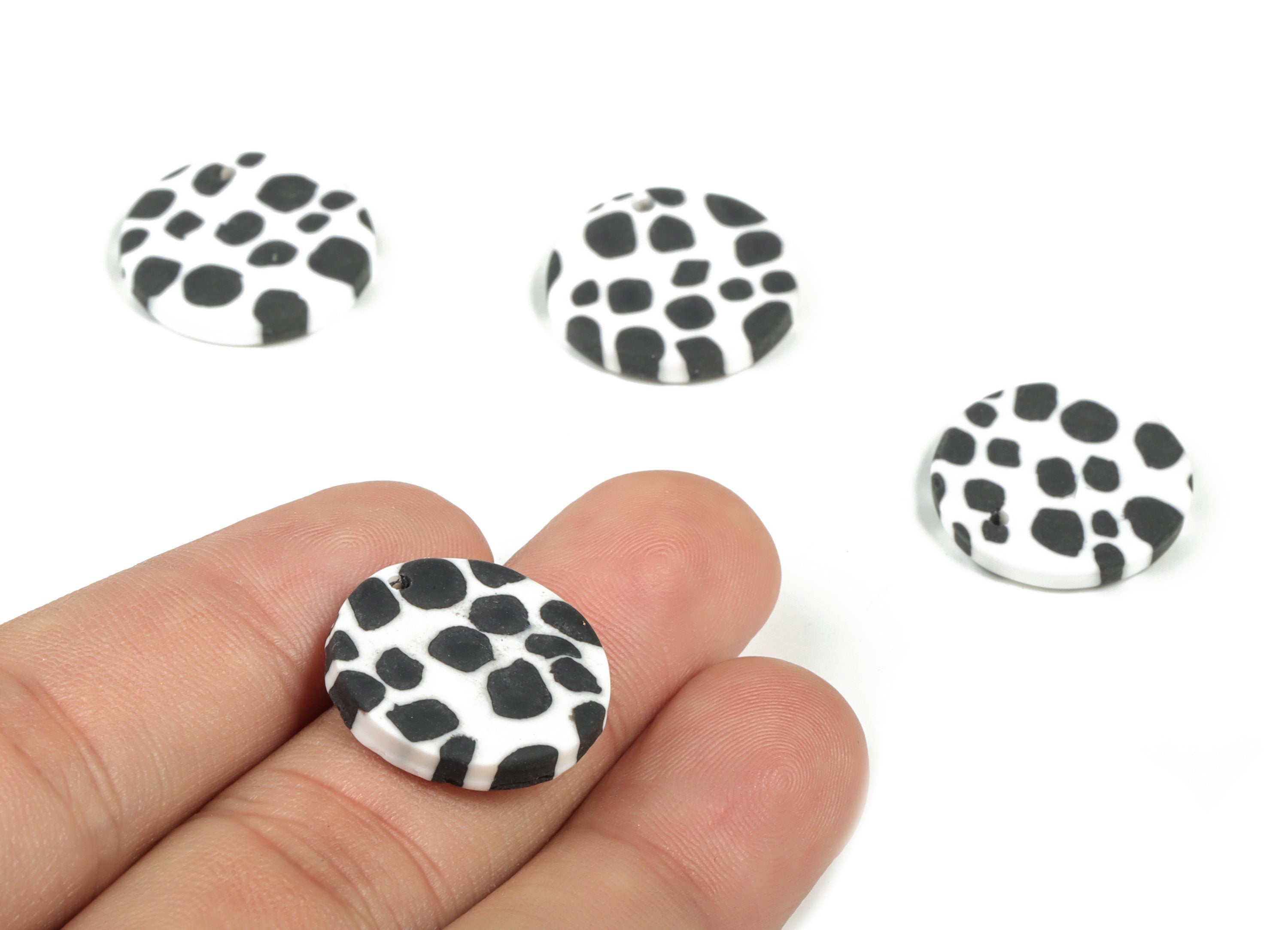 Polymer Clay Round Earring Charms - Polymer Clay Circle Pendant - Earring Findings - Jewellery Handmade - 19.89x19.83x3.39mm- PC2295E - DOMEDBAZAAR