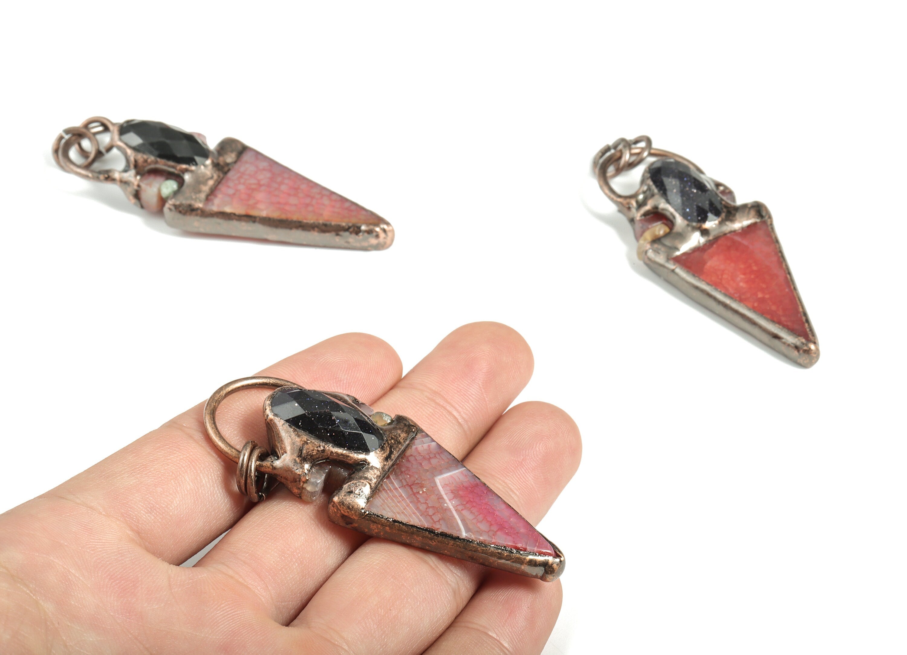 Black Onyx Agate Charms – Black Onyx Eye Triangle Pendant – Jewelry Supplies – Average Size Jewelry Charms – 68.45x24.65x14.1mm – NS1316 - DOMEDBAZAAR