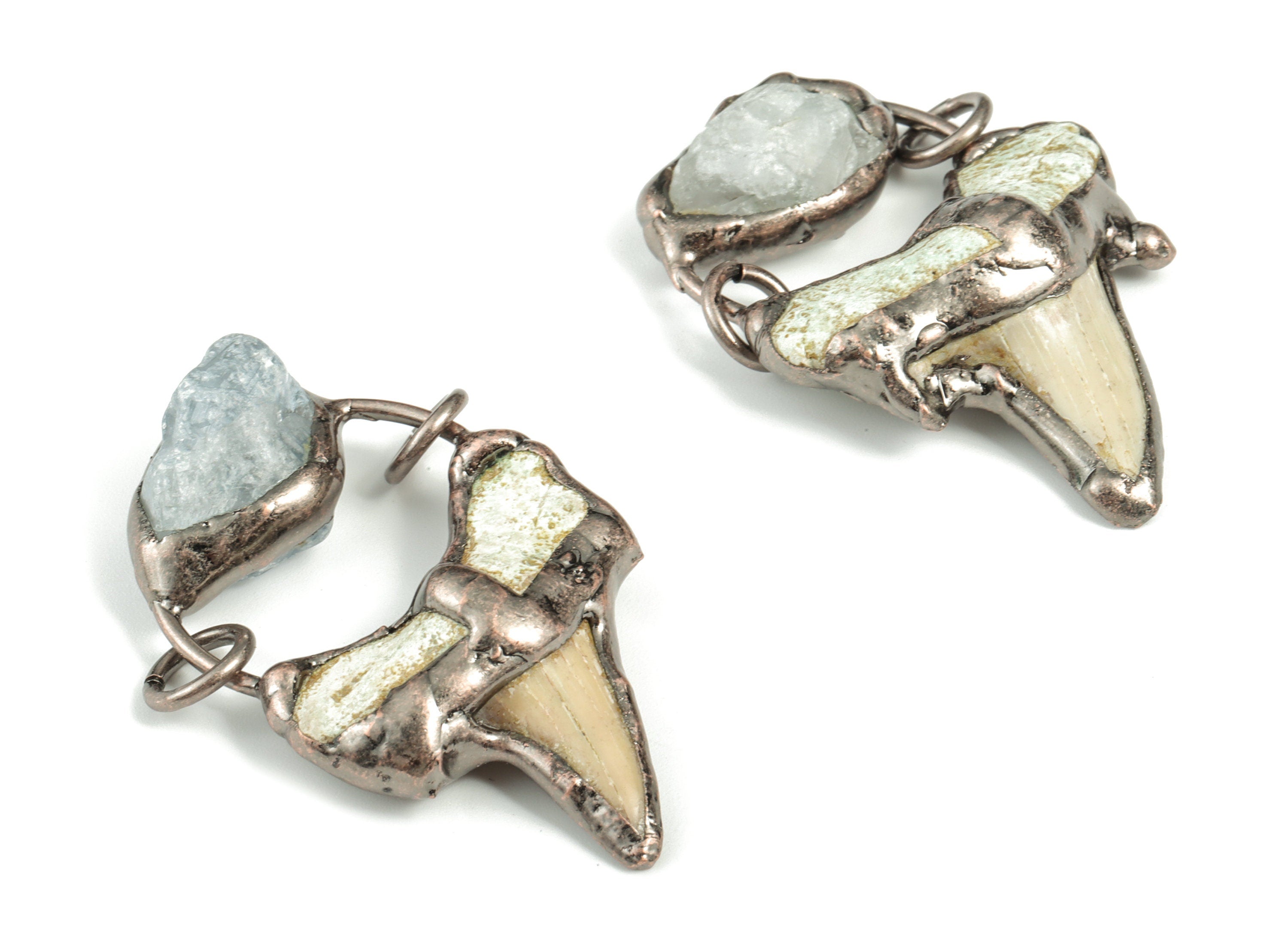 Celestite Jewelry Earring Charms – White Crystal - Bird Peak Pendant - Jewelry Making Supplies –Average Size - 64.02x28.67x12.17m - NS1320 - DOMEDBAZAAR