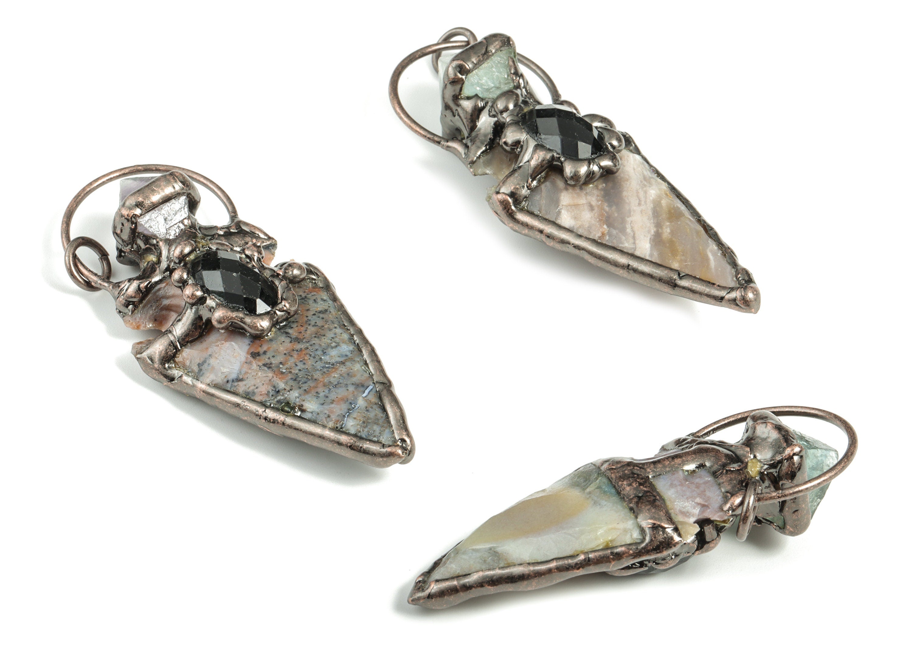 Fluorite Green Black Onyx Jewelry Charms - Indian Agate Triangle Pendant – Jewelry Supplies – Average Size - 68.89x30.16x15.77mm - NS1322 - DOMEDBAZAAR