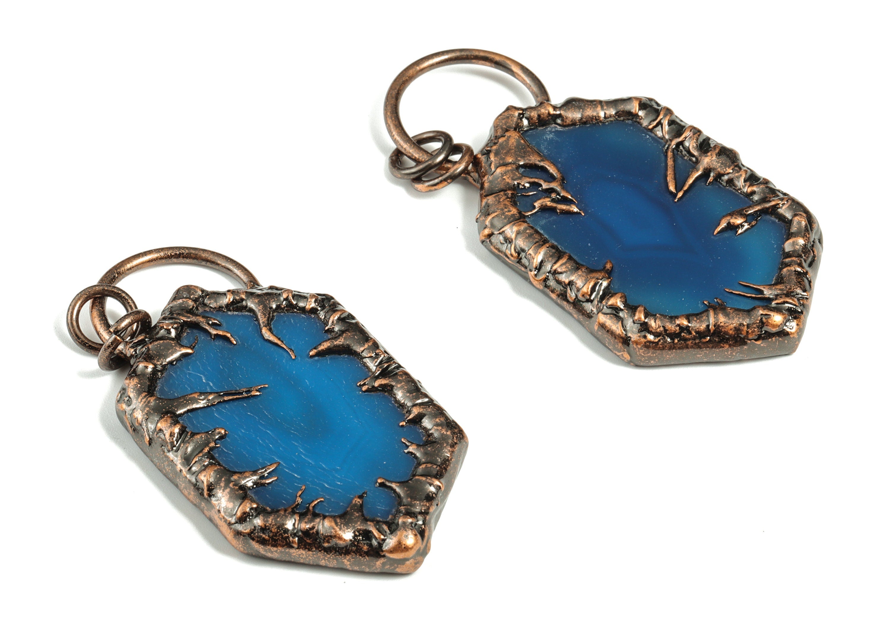 Hexagon Blue Agate Crystals - Raw Blue Agate - Blue Agate Gemstone Jewelry  – Jewelry Making - Average Size - 71.68 × 34.75 × 7.0mm - NS1372 - DOMEDBAZAAR