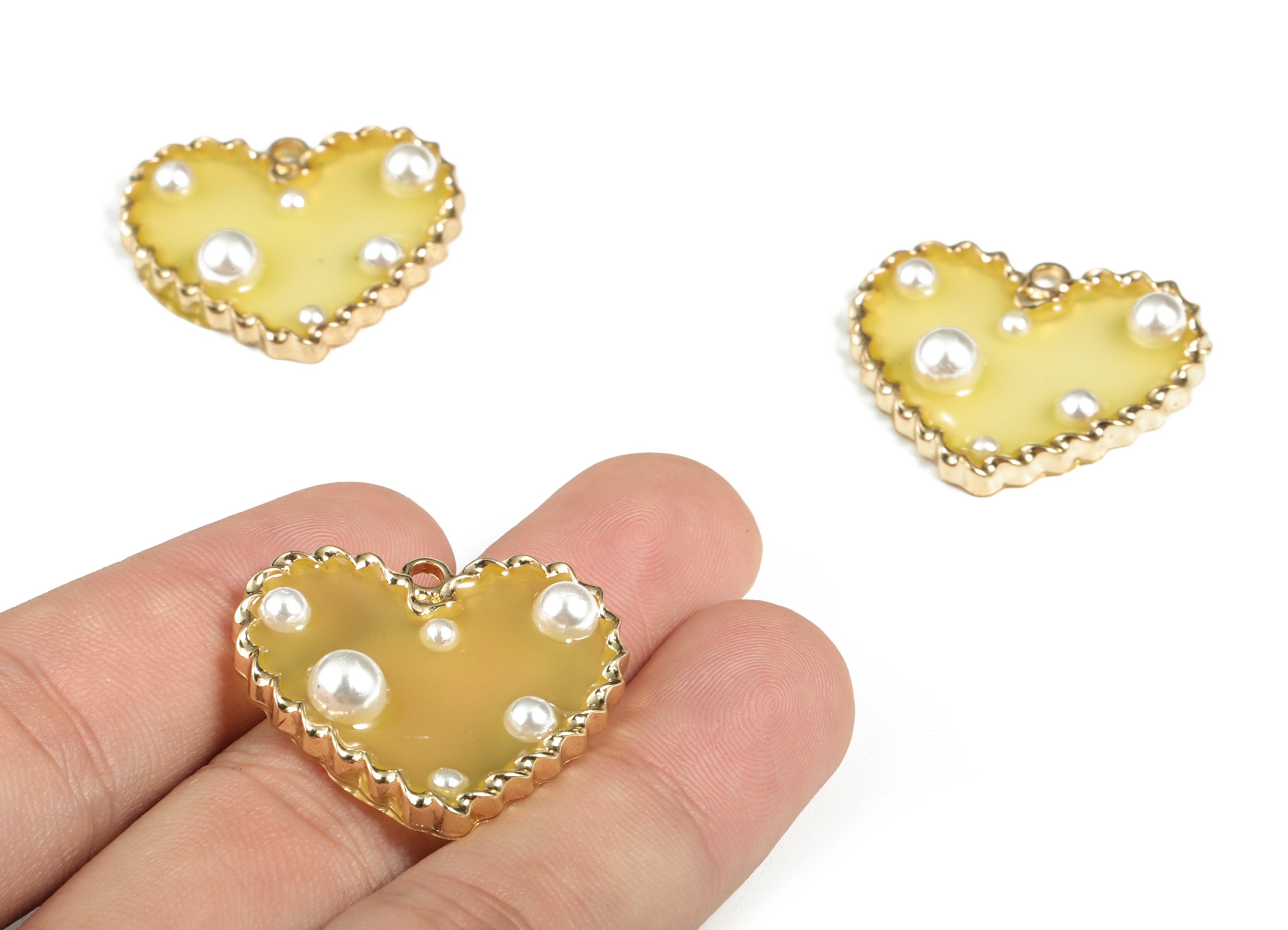 Zinc Alloy AB Glue Pearl Heart Pendant - Earring Charm with Pearl - Gold Tone Plated Zircon - Jewelry Supplies - 29.75x27.37x2.6mm - ZZ1802B - DOMEDBAZAAR