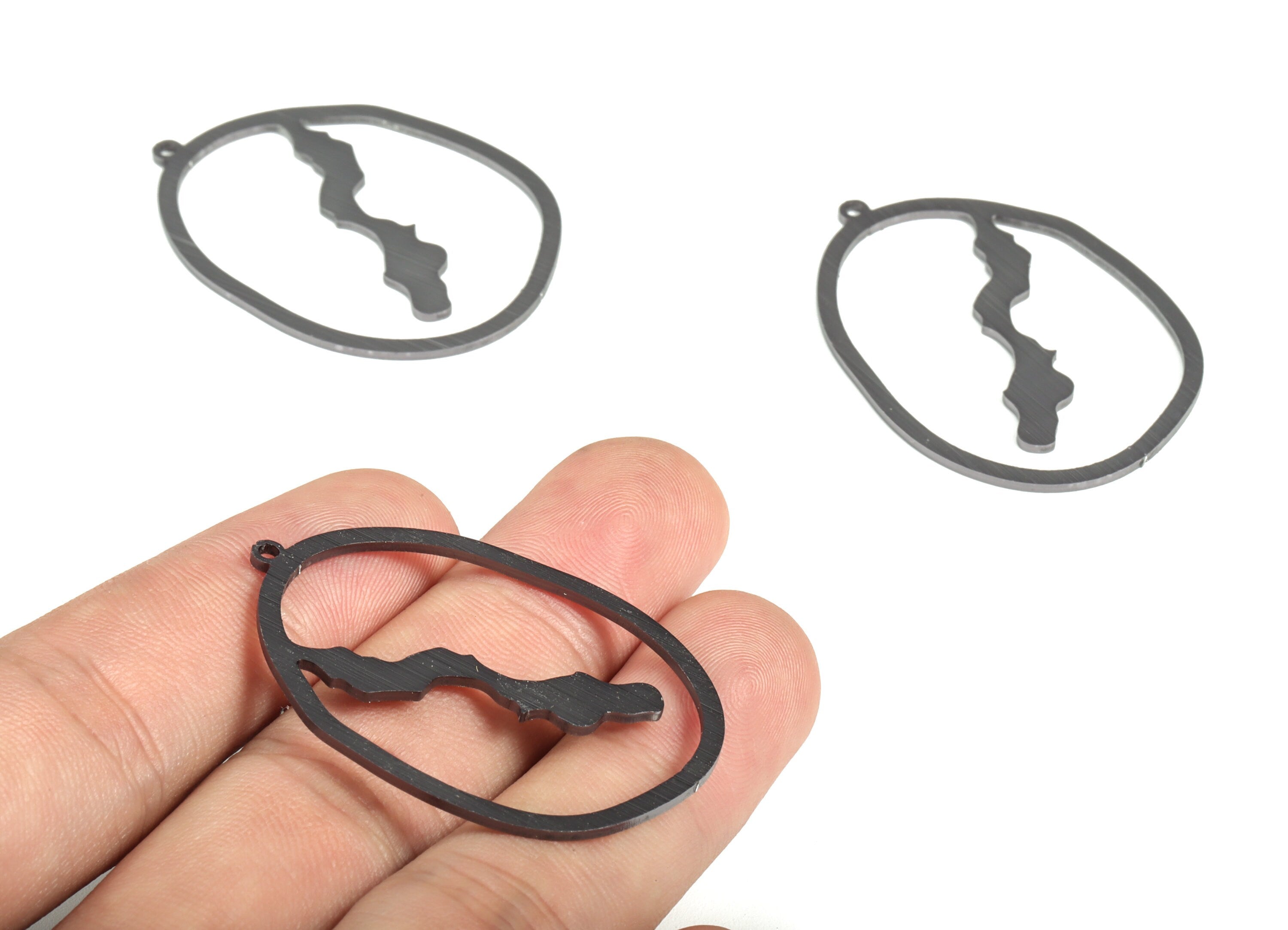 Aluminum Irregular Earring Charms - Aluminum Irregular Pendant - Anodized Aluminium Charms - Black Plated - 43.07x30.71x1.1mm - AA1156A - DOMEDBAZAAR