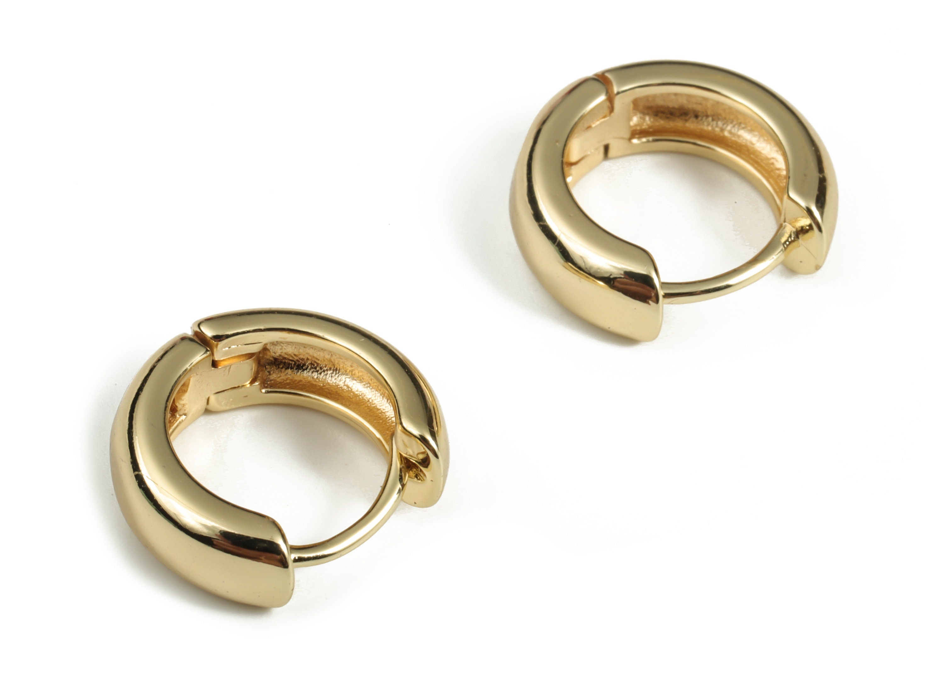 Minimalist Huggie Hoops – Brass Hoop Earrings – Simple Hoop Earrings -18K  Real Gold Plated Brass Skinny Hoop - 16.04×14.49×5.19mm - RGP3035 - DOMEDBAZAAR