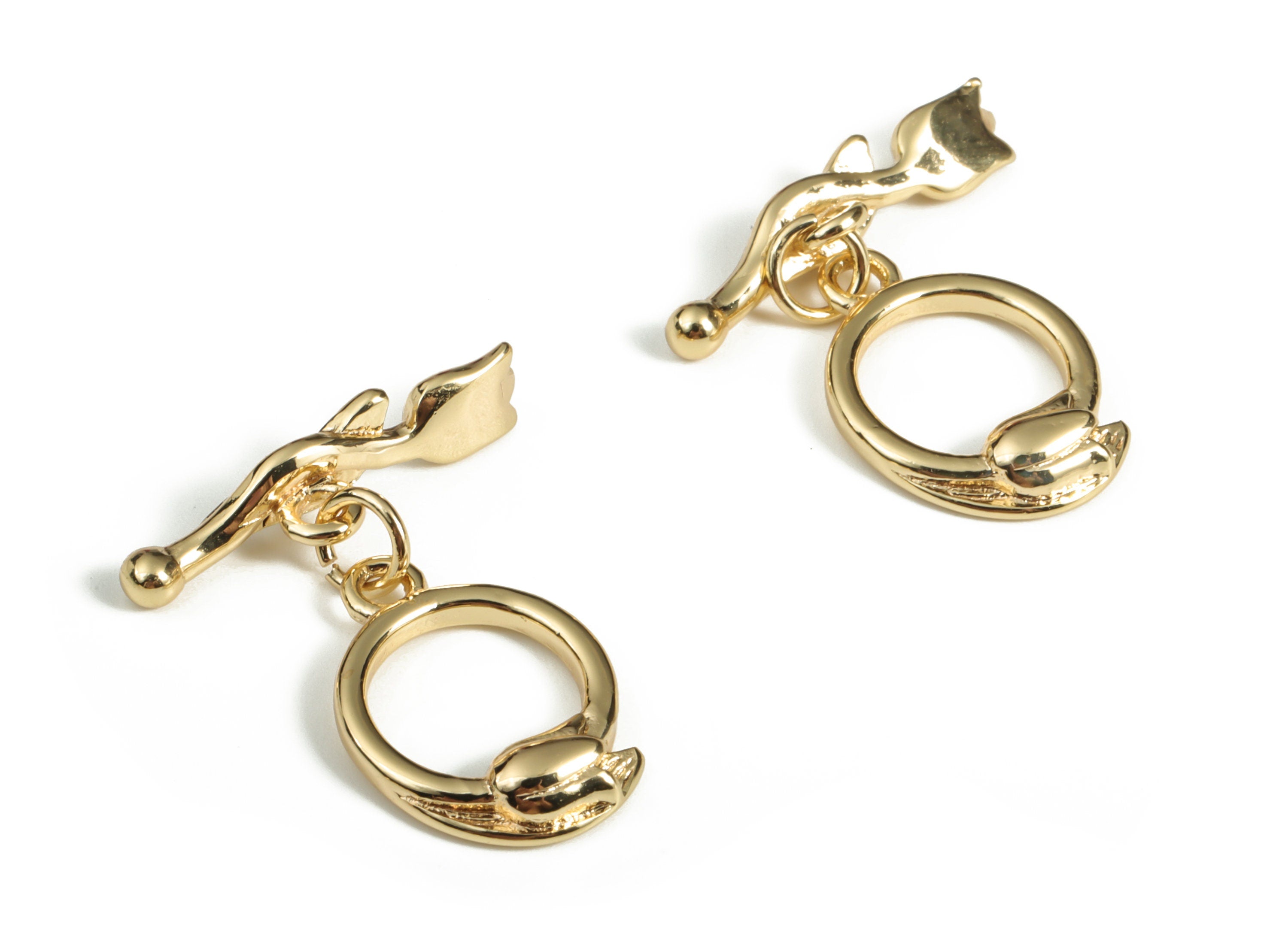 Flower Toggle Clasp – Brass Toggle Clasp Set – Clasp Findings - 18K Real Gold Plated Brass – Jewelry Supplies - 23.95×21.49×3.15mm - RGP3038 - DOMEDBAZAAR