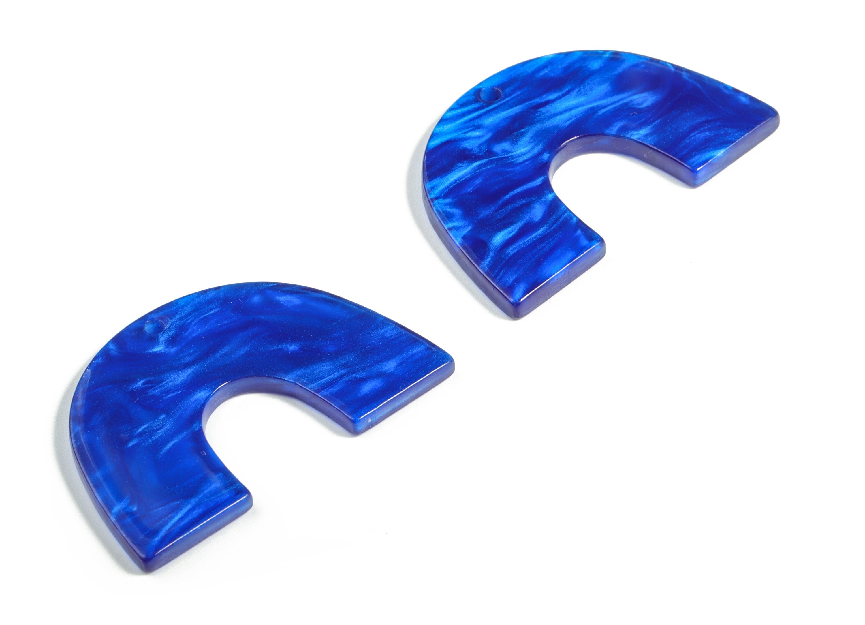 Acrylic Semicircle Earring Charms – Blue Acrylic U Pendant - Jewelry Supplies - Color Code:A602 – 40.37x25.96x2.88mm - AC2018-A602 - DOMEDBAZAAR