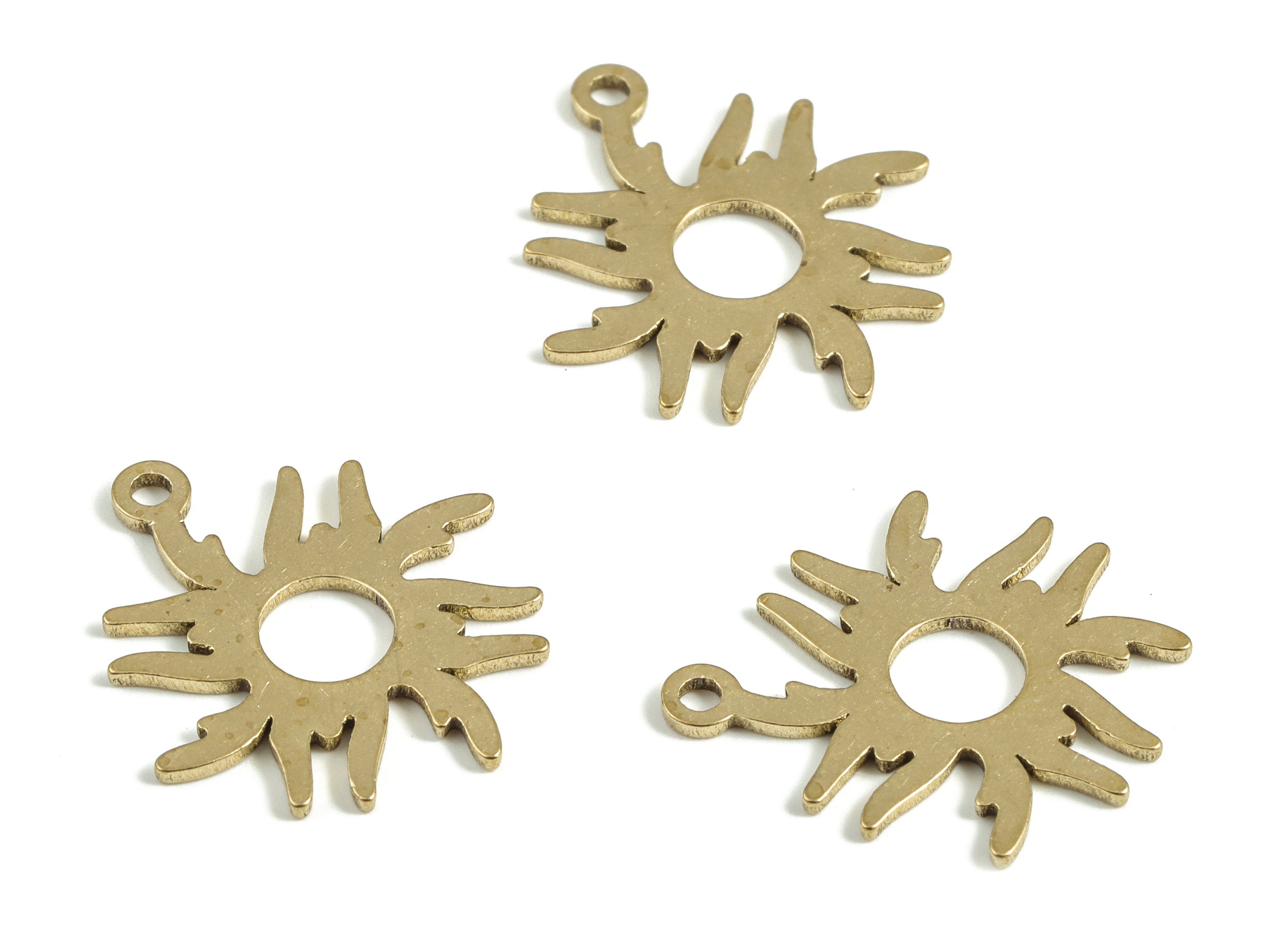 Brass Sun Charms - Raw Brass Sun Shaped Pendant - Earring Findings - Jewelry Making Supplies - 17.92x15.88x0.77mm - PP4001 - DOMEDBAZAAR