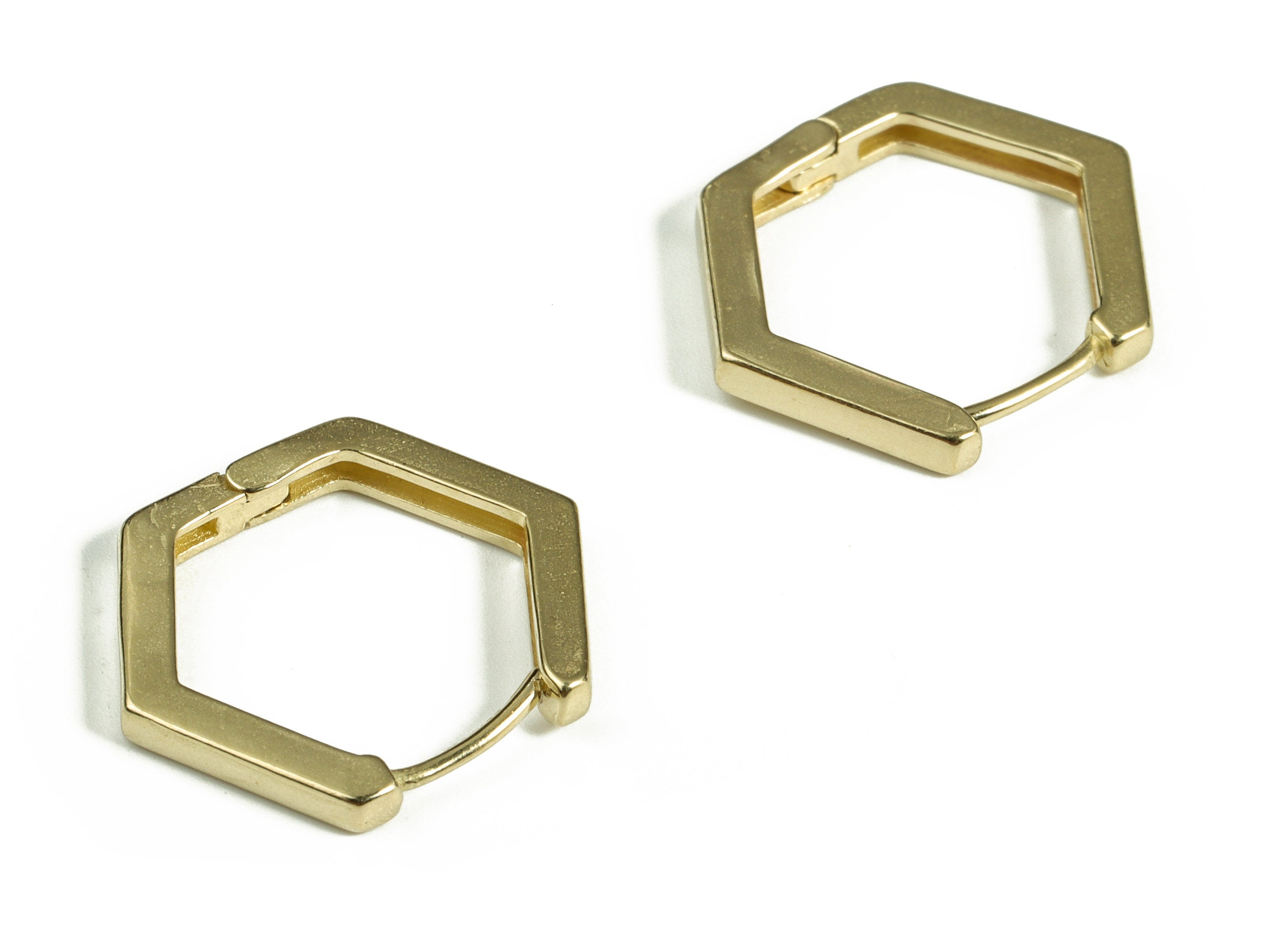 Brass Hexagon Hoop Earring - Raw Brass Minimalist Hoop Earrings – Geometric Earring Finding - Jewelry Supplies - 18.04×15.13×1.84mm - PP4080 - DOMEDBAZAAR
