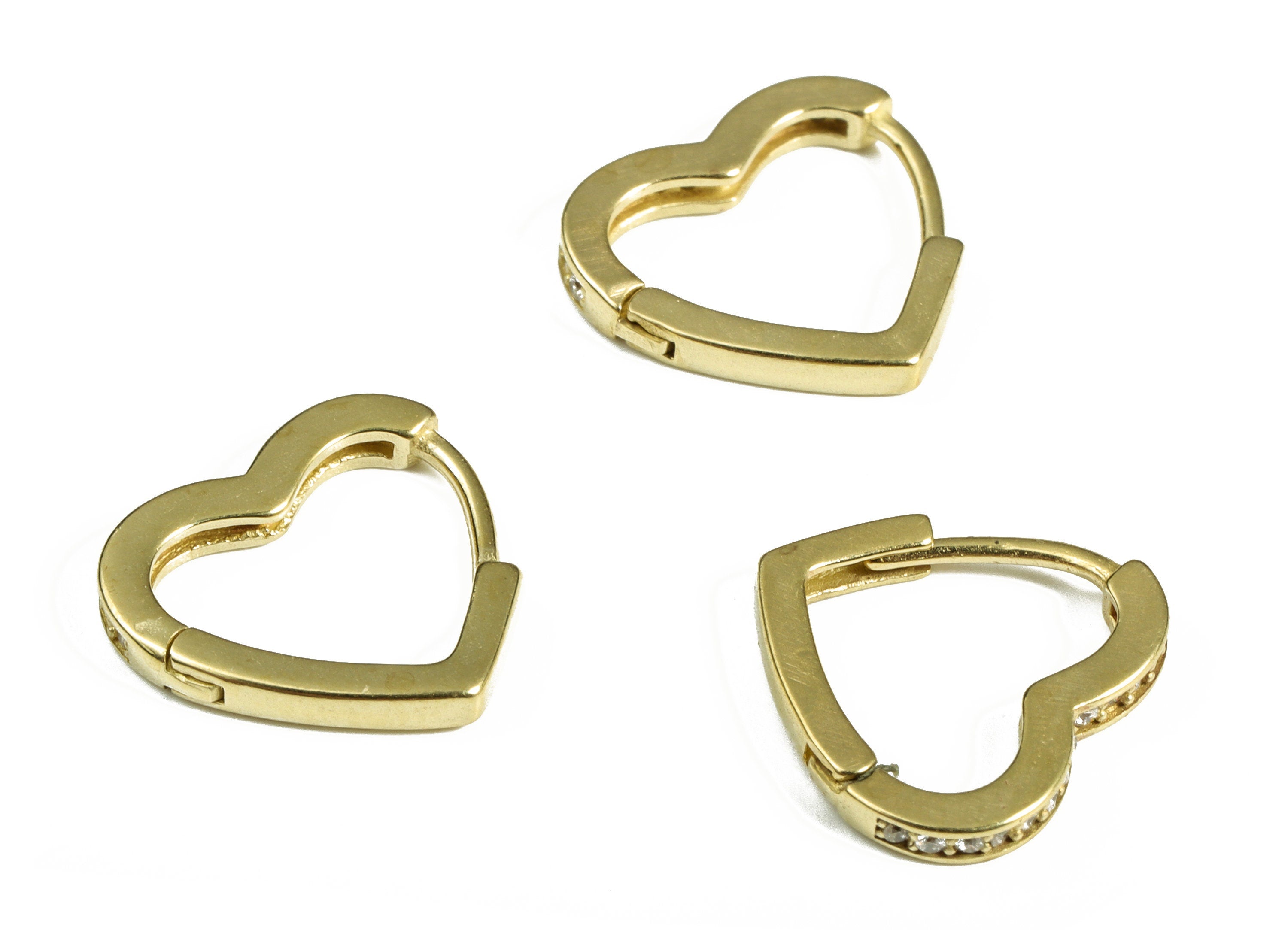 Dainty Heart Hoop Earrings - Brass Heart Earrings – Love Heart Huggies Earring – Minimal Dainty Hoop Earring - 14.14×13.33×2.01mm - PP4089 - DOMEDBAZAAR