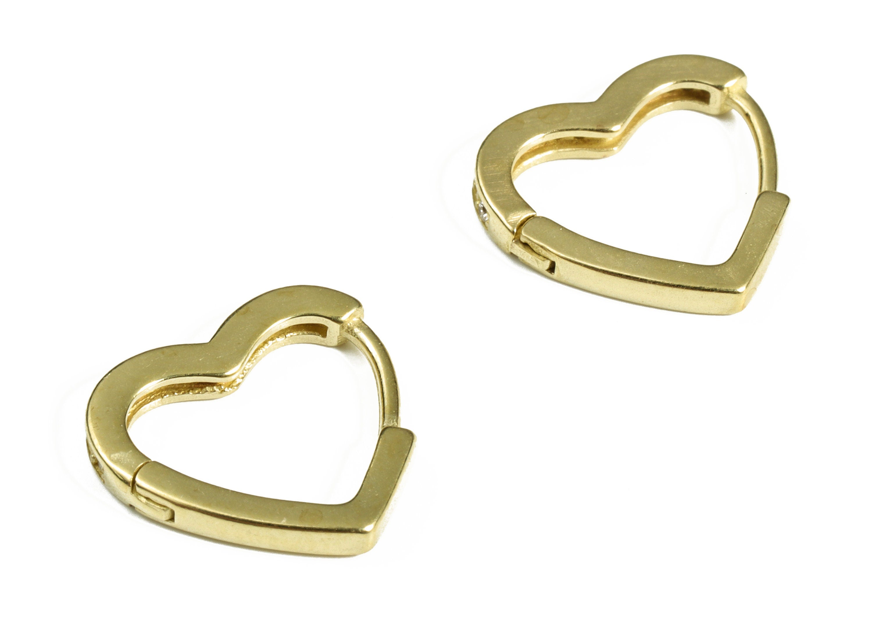 Dainty Heart Hoop Earrings - Brass Heart Earrings – Love Heart Huggies Earring – Minimal Dainty Hoop Earring - 14.14×13.33×2.01mm - PP4089 - DOMEDBAZAAR
