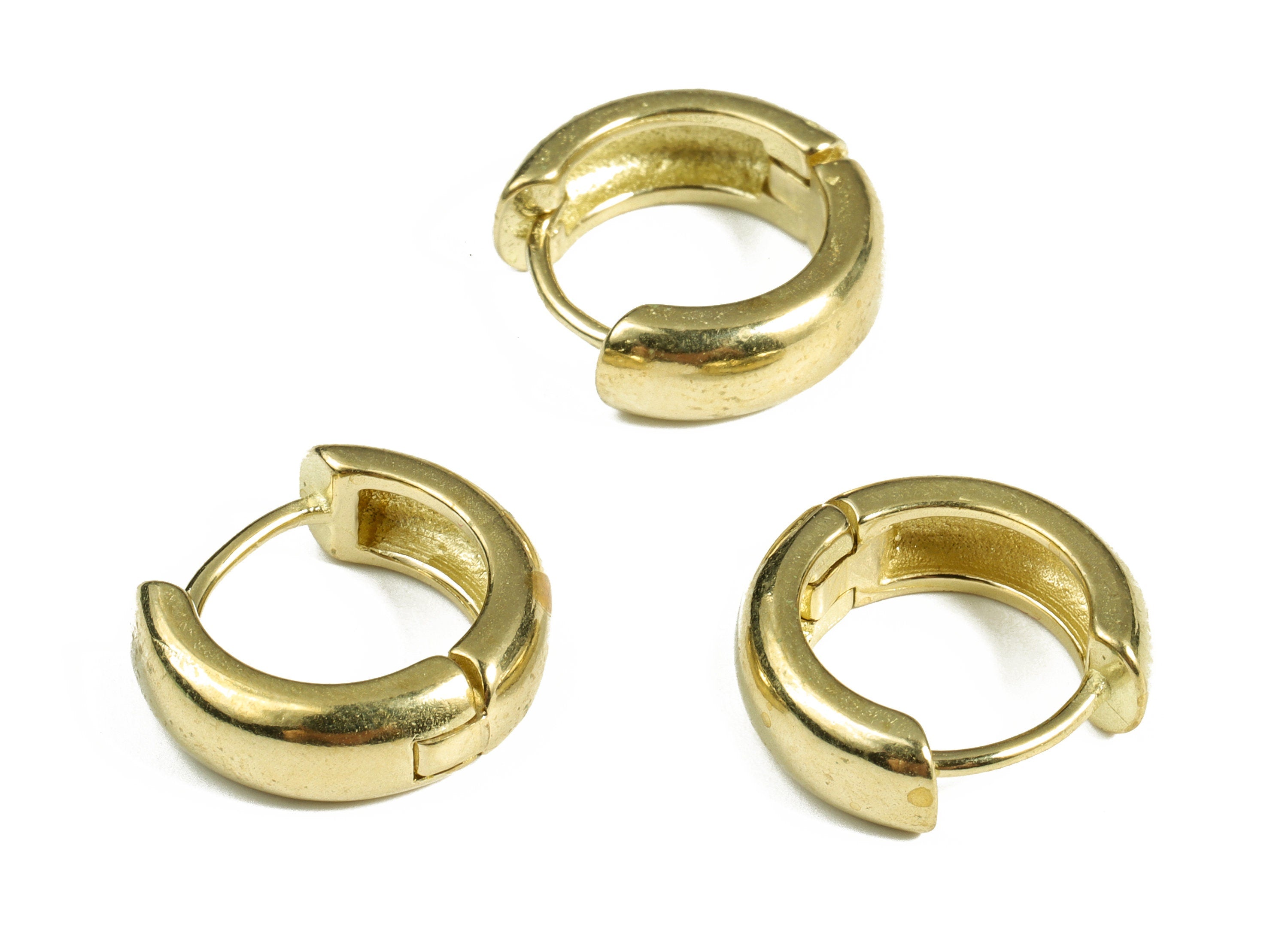 Round Hoop Thick Earring – Dainty Round Brass Huggie Earring – Chunky Hoop Earring – Small Circle Hoop Earring- 15.87×14.64×2.56mm - PP4090 - DOMEDBAZAAR