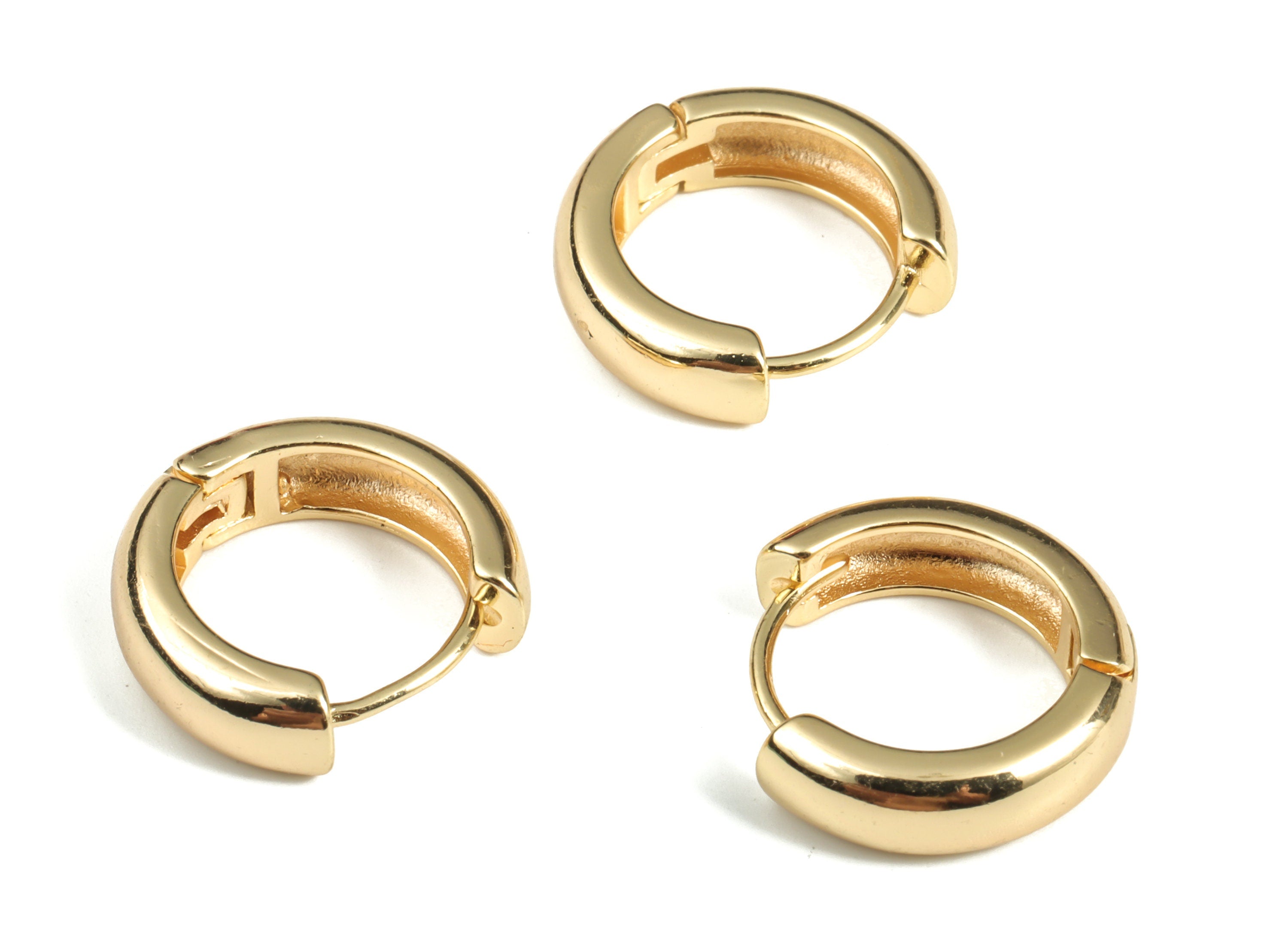 Plain Hoop Earrings – Brass Thick Huggie Hoop Earrings – Chunky Hoops - 18K  Real Gold Plated Brass - 17.55×16.36×5.15mm - RGP3036 - DOMEDBAZAAR