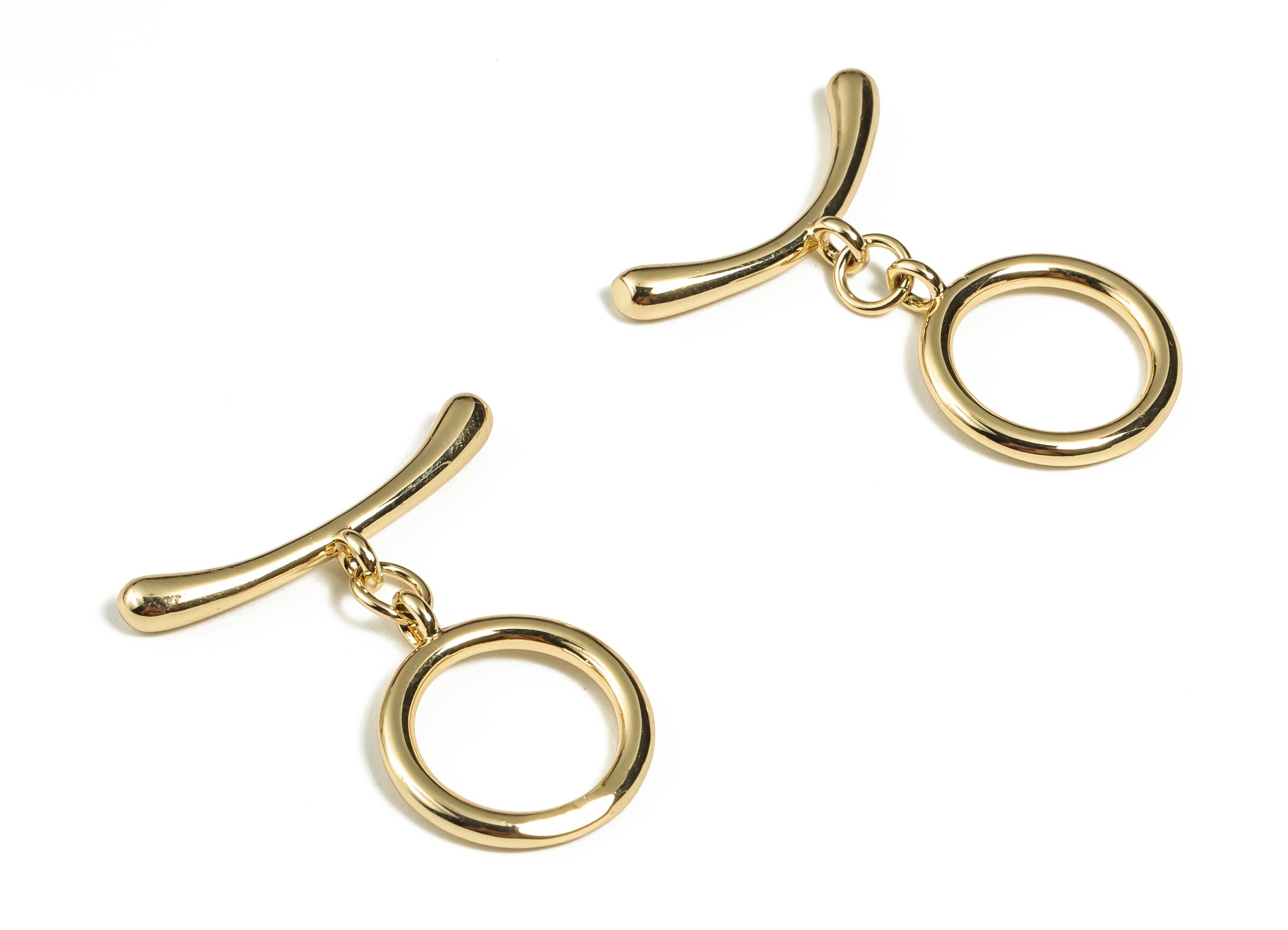 Gold Plated Toggle Clasp - 18K Gold Plated – Modern Jewelry Clasp - DIY Jewelry Making Supplies - 29.05x25.72x3.25mm - RGP3229 - DOMEDBAZAAR