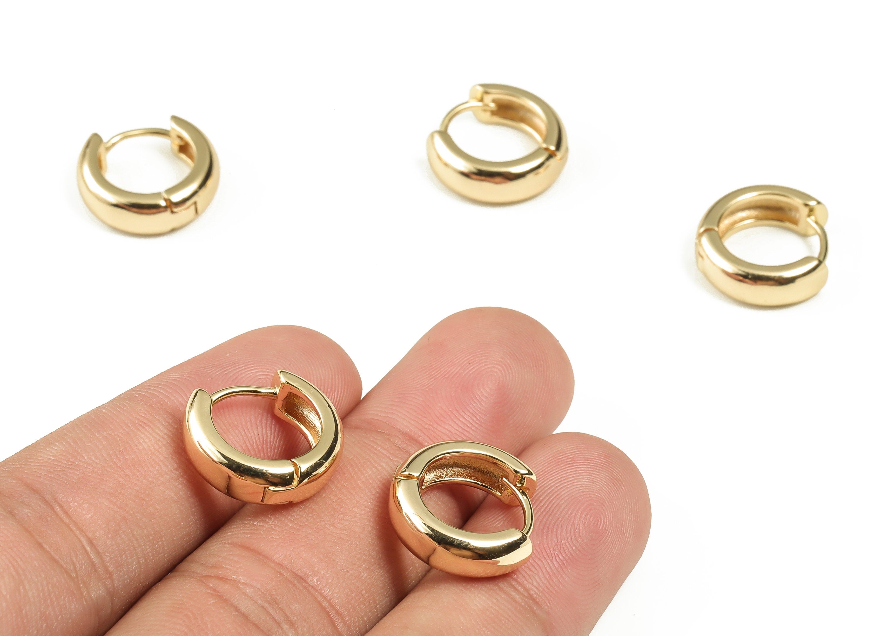 Brass Rounded Hoop Earrings - Huggie Earring - 18k Gold One Touch Lever Rounded Hoop Earring - Jewelry Supplies -15.97x14.67x2.71mm- RGP3213 - DOMEDBAZAAR