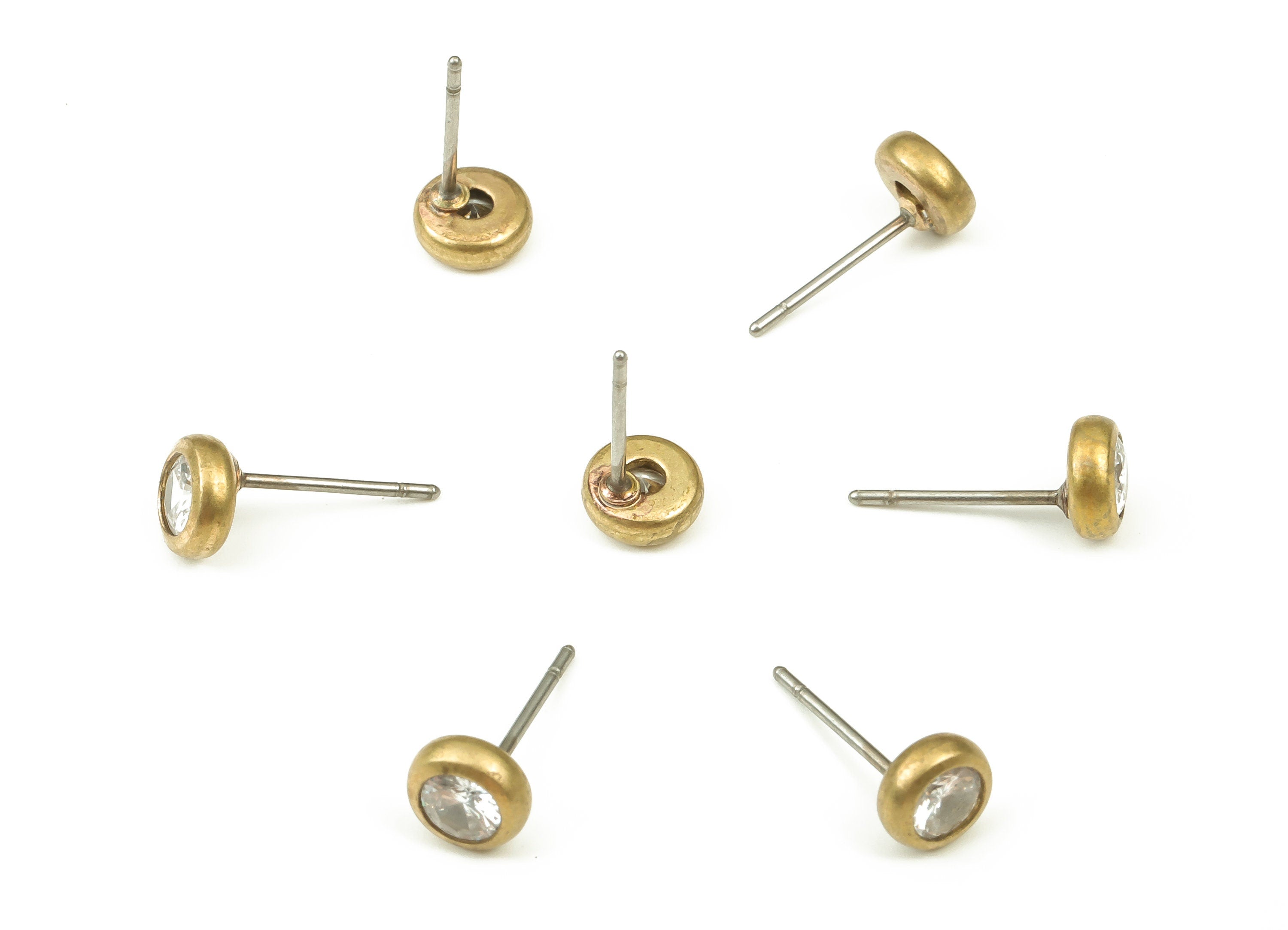 Brass Round Iron Stud Earring – Raw Brass Circle Zircon Earrings Post – Stainless Steel Studs – Jewelry Supplies - 6.03x6.03x2.81mm - PP4534 - DOMEDBAZAAR