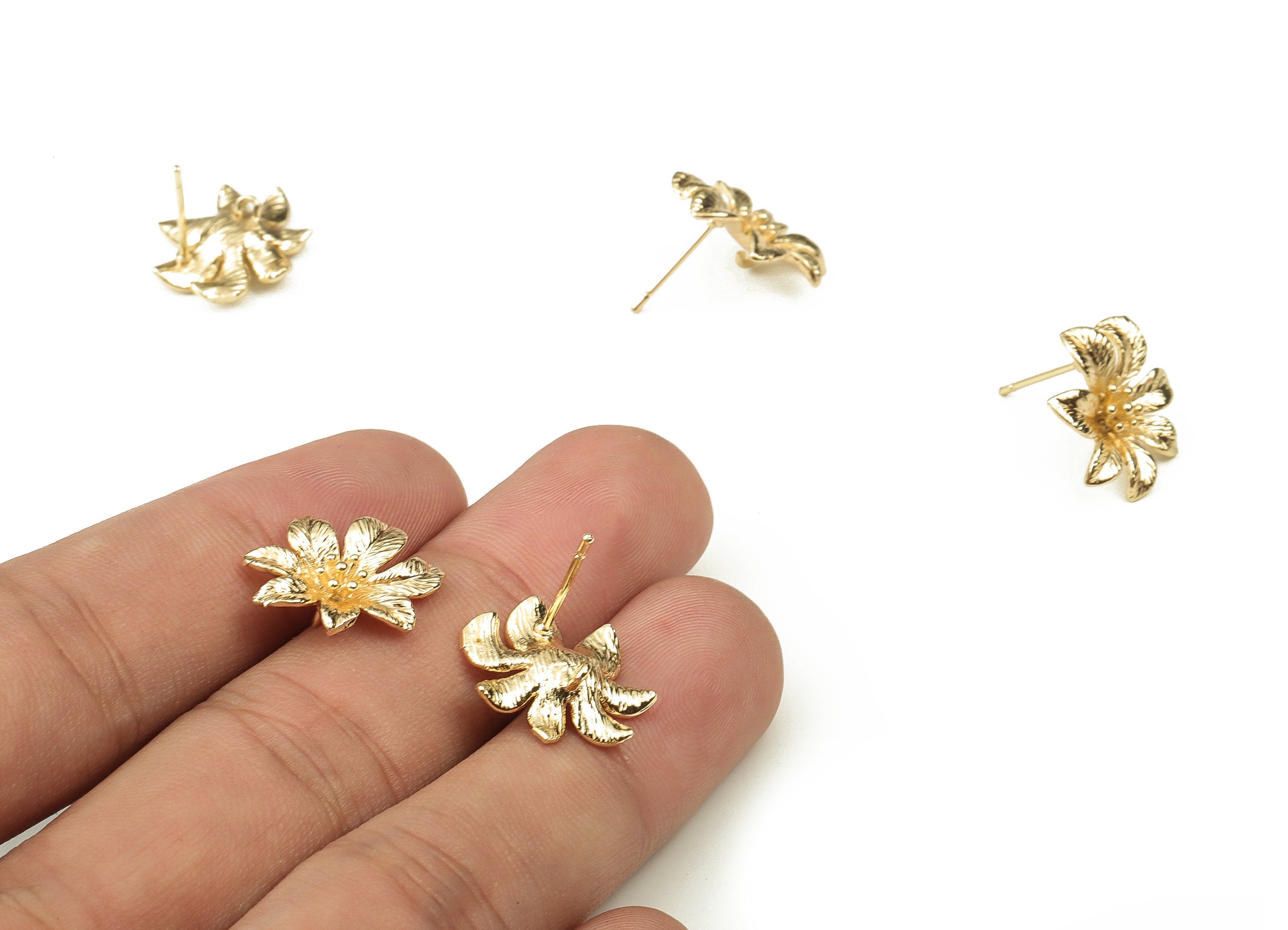 Brass Flower Earring Post - Gold Flower Earring Stud - 18K Real Gold Plated Brass - Stainless Steel Stud - 16.92x15.39x3.86mm - RGP3844 - DOMEDBAZAAR