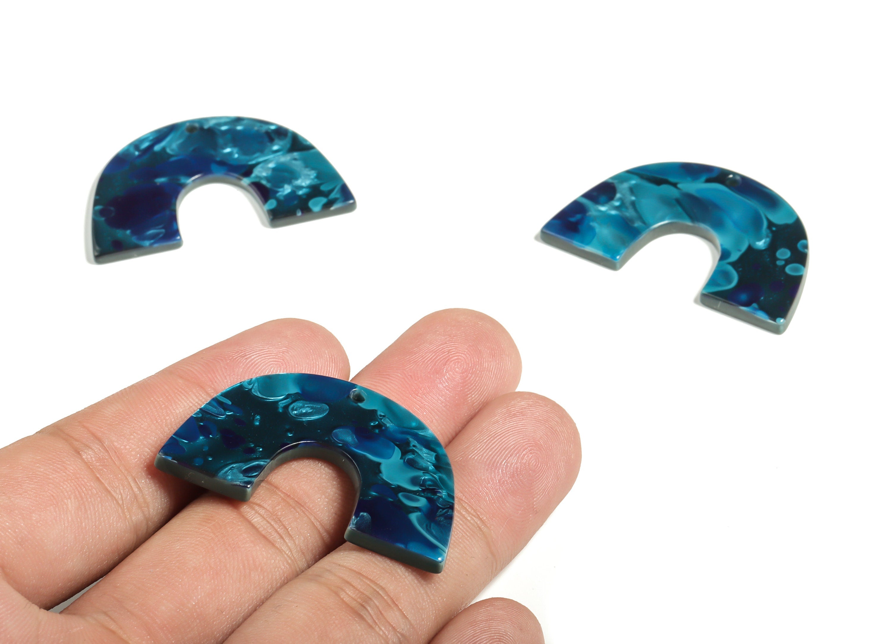 Tortoise Shell Charms - Acrylic Earrings - Semi oval Charm-U Shaped Pendant - Jewelry supply - Code A631 - 40.17x25.72x2.27mm- AC2018-A631 - DOMEDBAZAAR