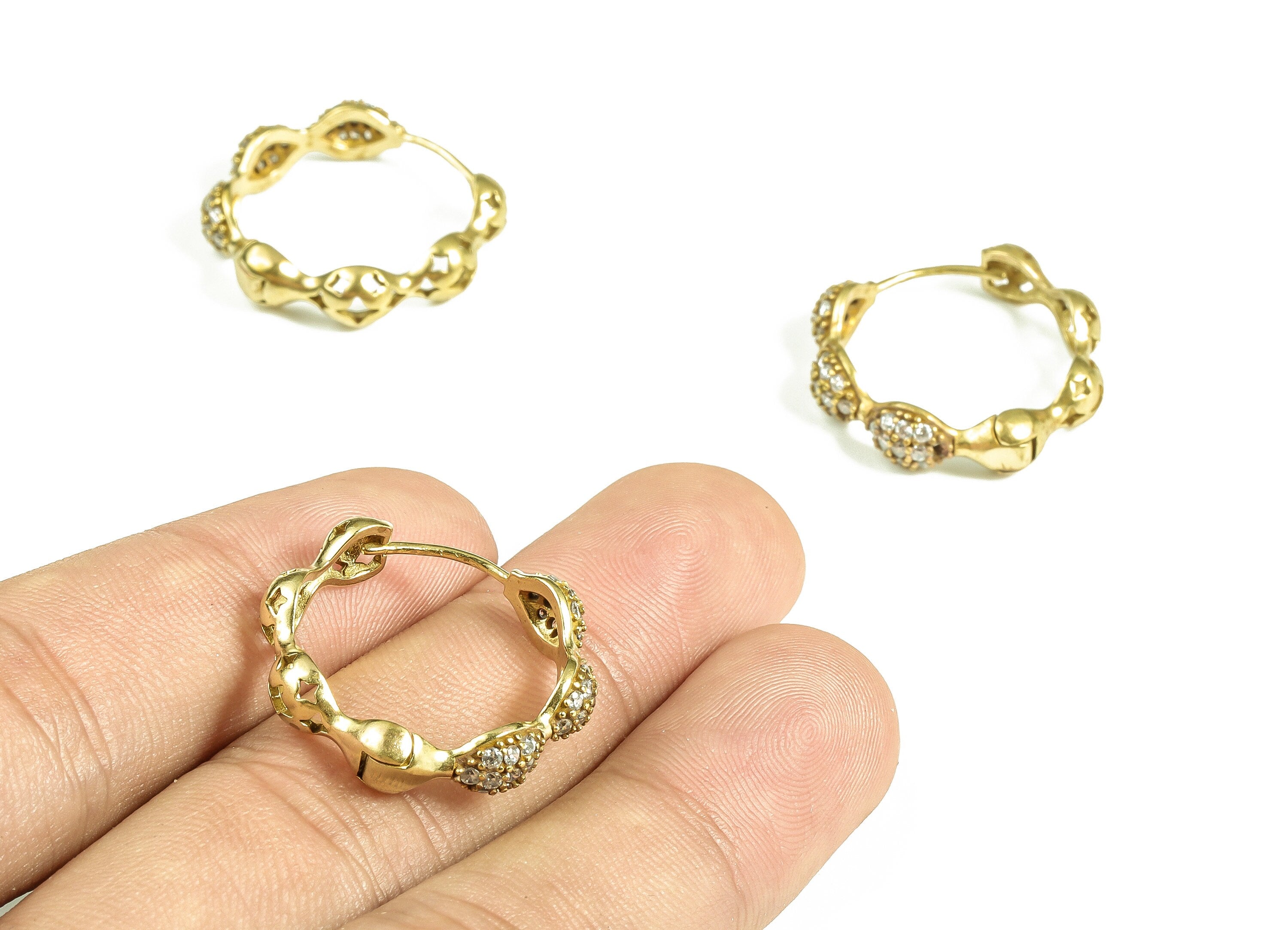 Brass Round Hoop Earrings With Zircons - Brass Zircon Hoop Earring – Luxury Hoop Earring – Jewelry Supplies - 23.83×23.03×2.98mm - PP4056 - DOMEDBAZAAR
