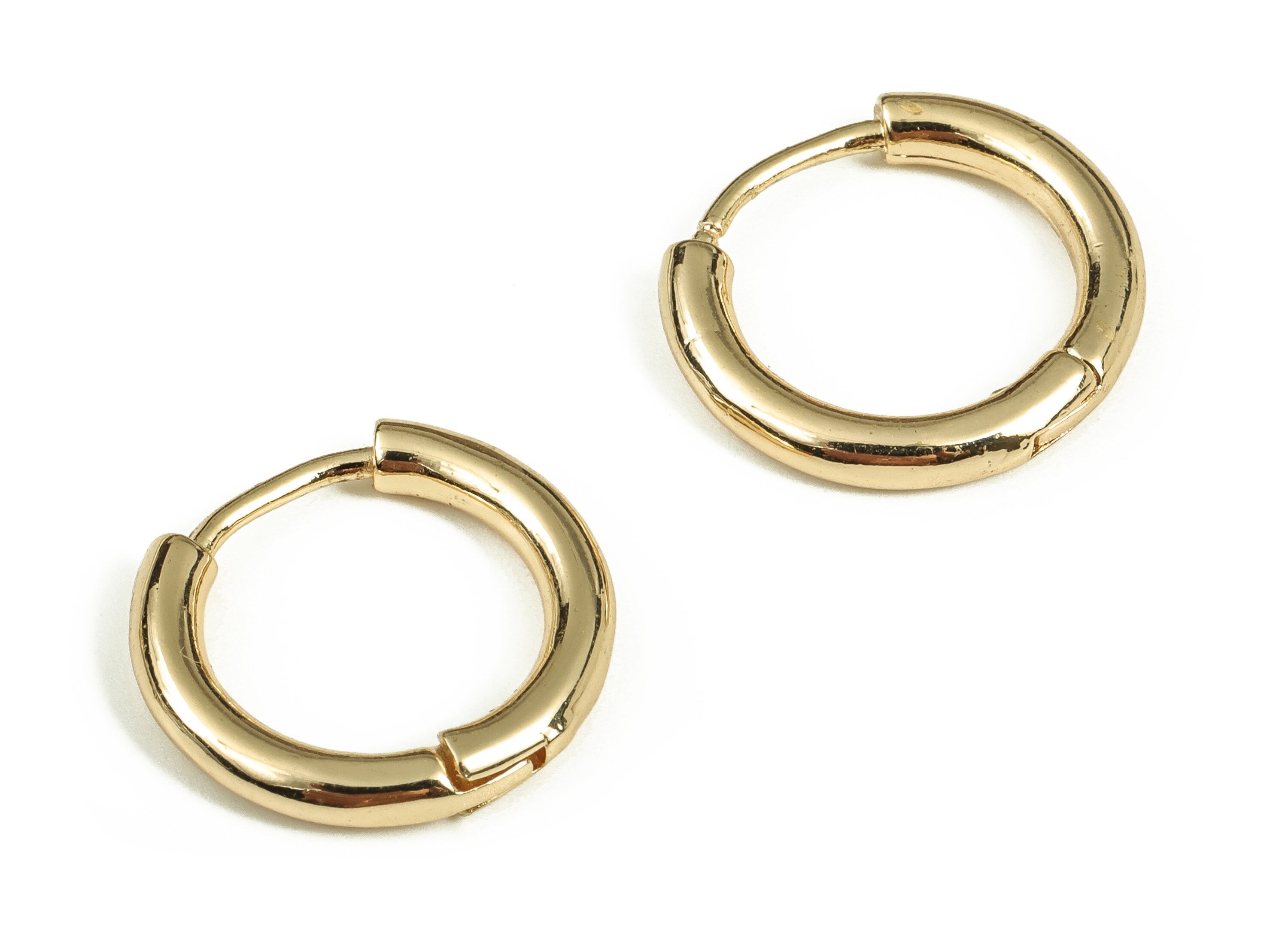 Brass Round Huggie Hoop - Small Hoop Earring – Thick Circle Hoops – 18K Real Gold Plated Brass - 16.88x16.27x2.55mm -  RGP3553 - DOMEDBAZAAR