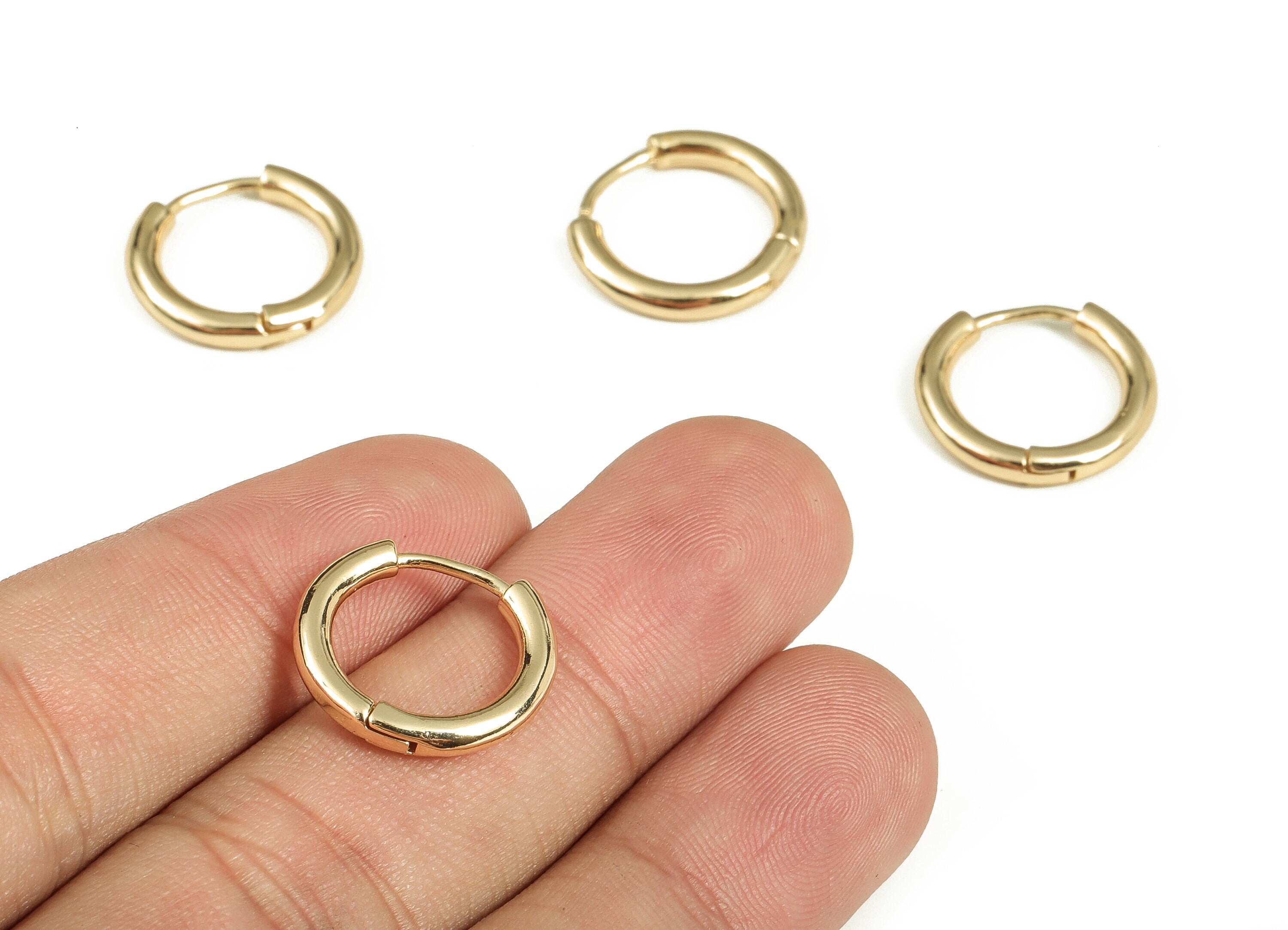 Brass Round Huggie Hoop - Small Hoop Earring – Thick Circle Hoops – 18K Real Gold Plated Brass - 16.88x16.27x2.55mm -  RGP3553 - DOMEDBAZAAR