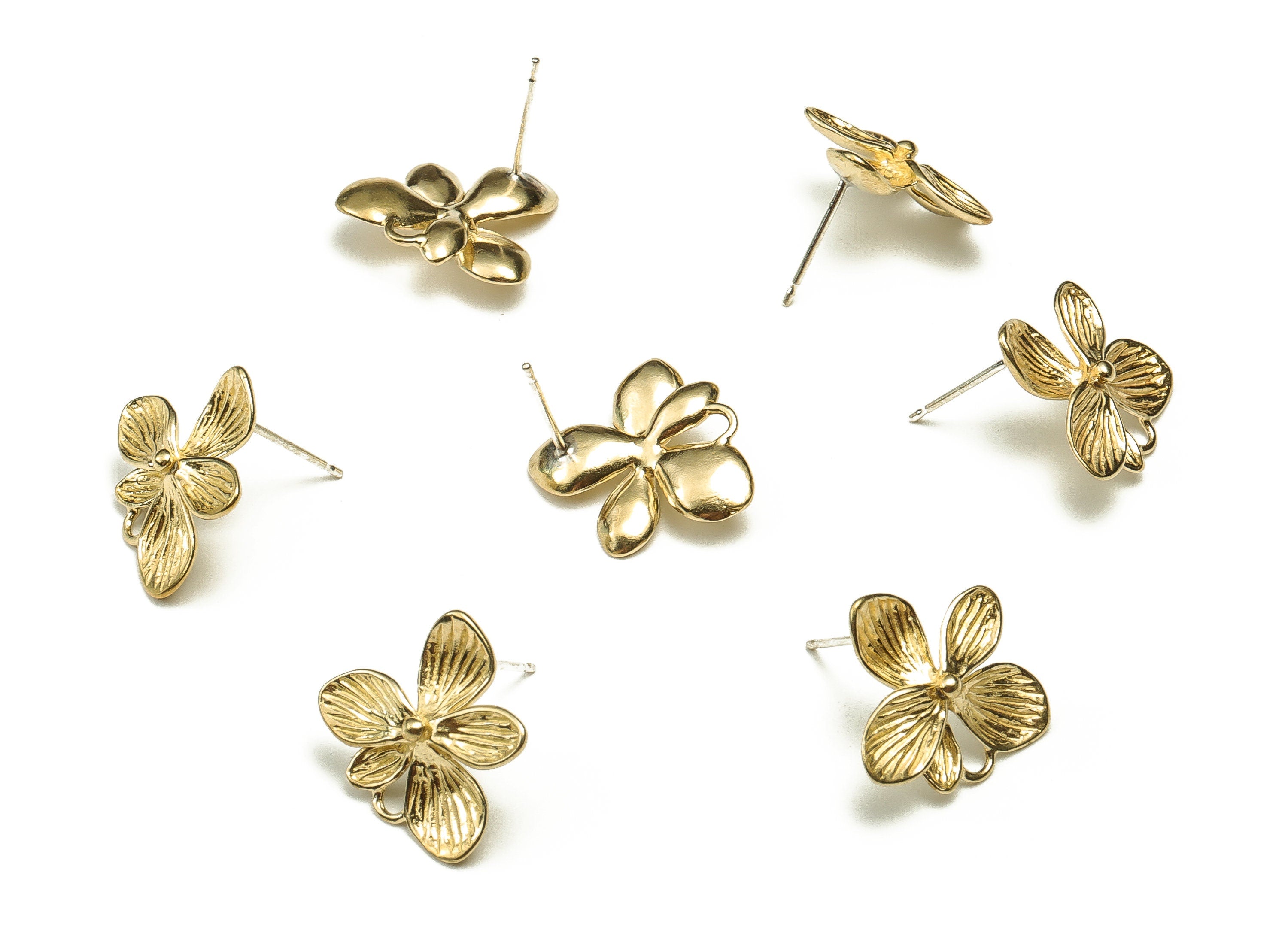 Brass Flowers Earring Stud - Raw Brass Flowers Earring Post - Silver Stud - Earring Post - Jewelry Supplies - 18.52x17.75x3.87mm - PP4461 - DOMEDBAZAAR