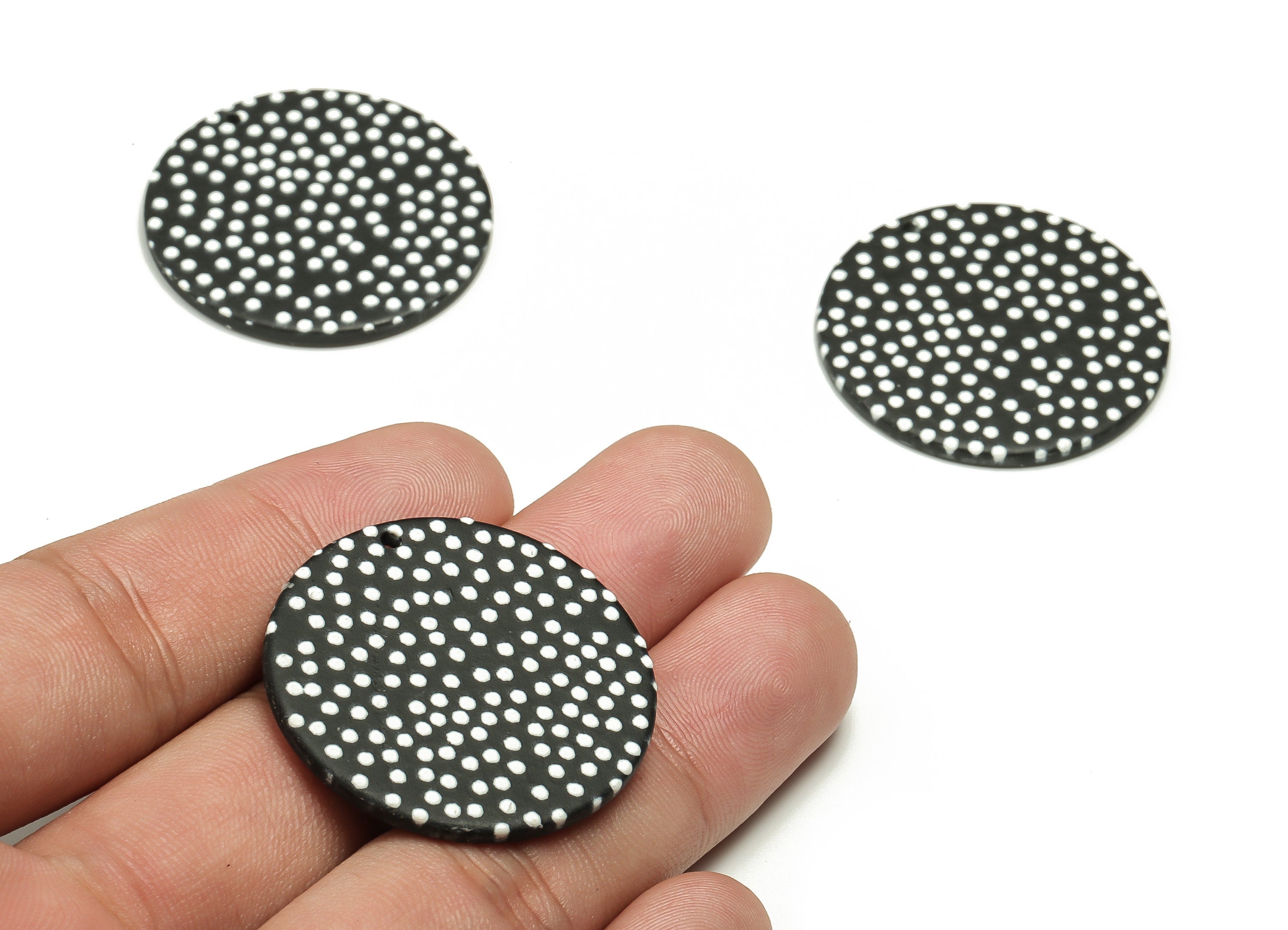 Acrylic Round Earring Charms - Acrylic Coin Pendant - Jewelry Making Supplies - Color Code: A662 - 33.37x33.37x2.72mm - AC1135-A662 - DOMEDBAZAAR