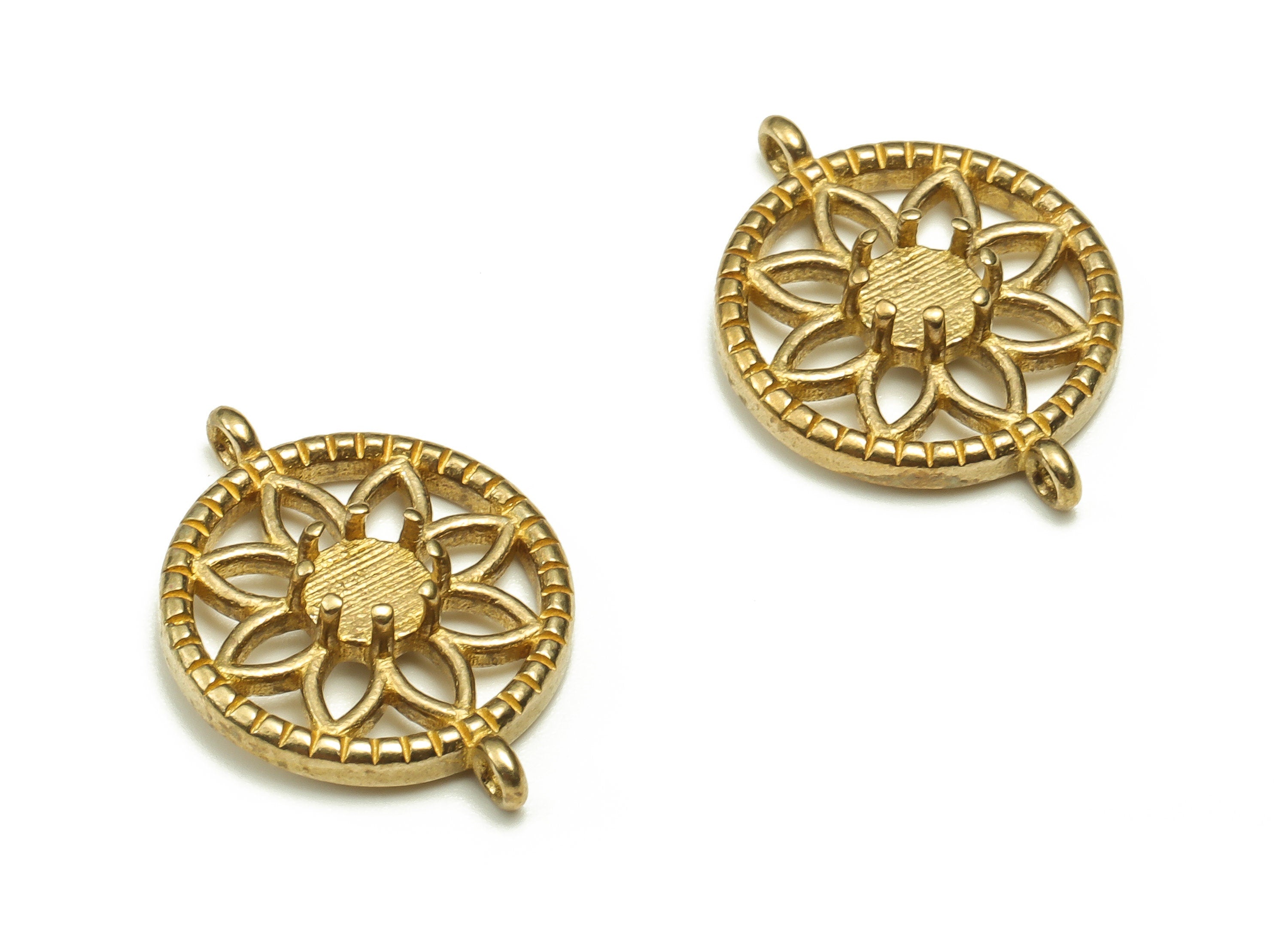Brass Flower Earring Connector - Raw Brass Flowers Earring Charms - Earring Findings - Jewelry Making Supplies - 17.37x12.94x3.29mm - PP4465 - DOMEDBAZAAR