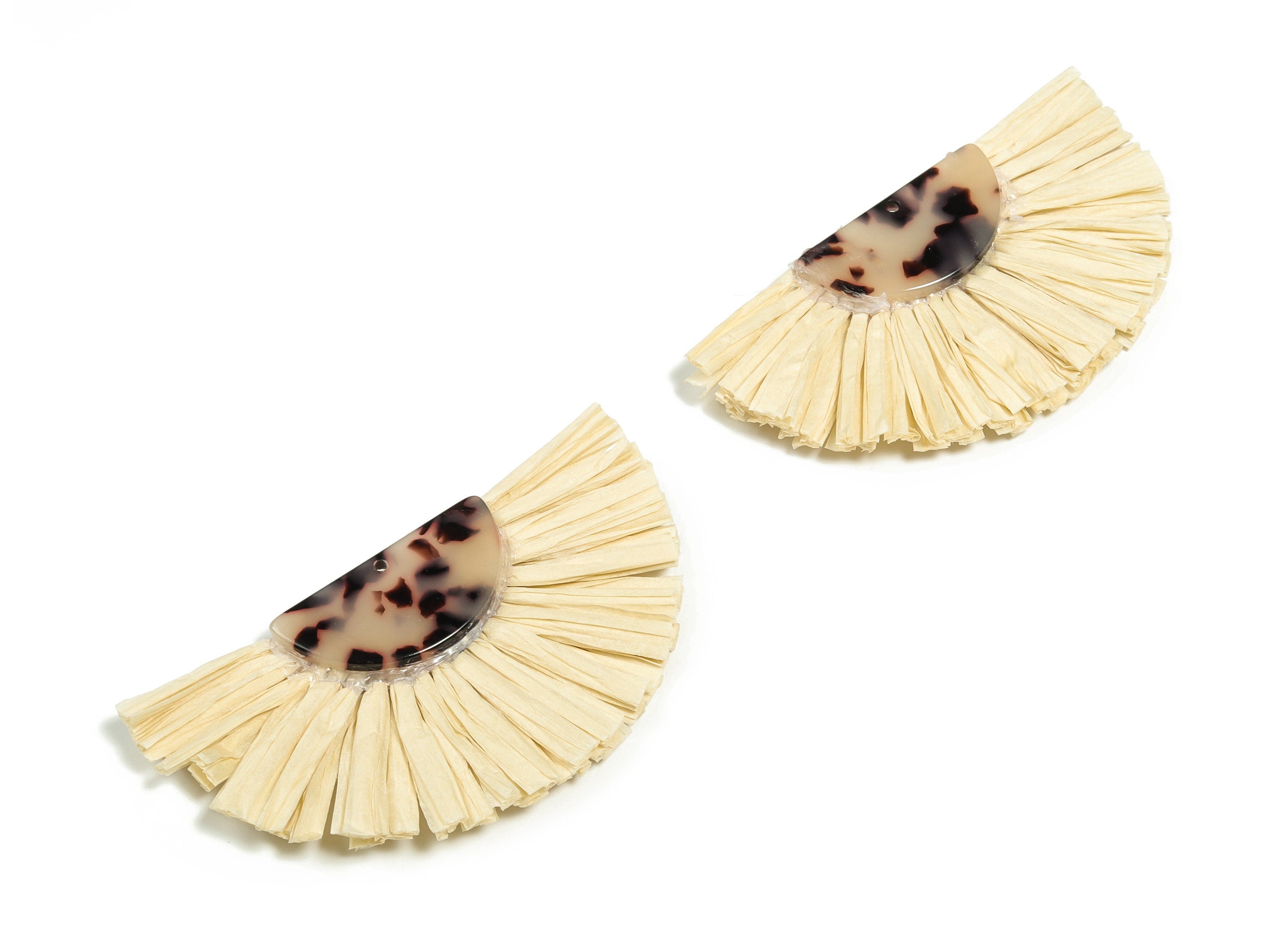 Acetate Tassels Fan Charm - Single Layer Raffia - Tortoise Shell Earring - Jewelry Supplies - Color Code: A06 - 70x53x4mm - AC1627-A06 - DOMEDBAZAAR