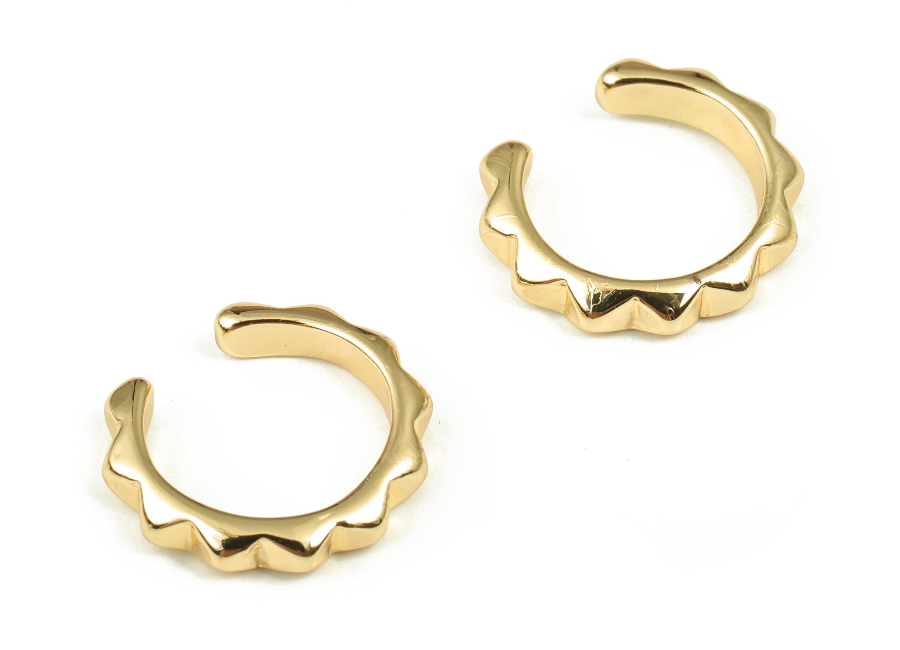 Trendy Ear Cuffs - Ear Cuff Jewelry – Earring Gold Cuff - Ear Cuff Non Pierced - Fake Piercing Earrings - 14.45x13.21x2.05mm - RGP4011 - DOMEDBAZAAR