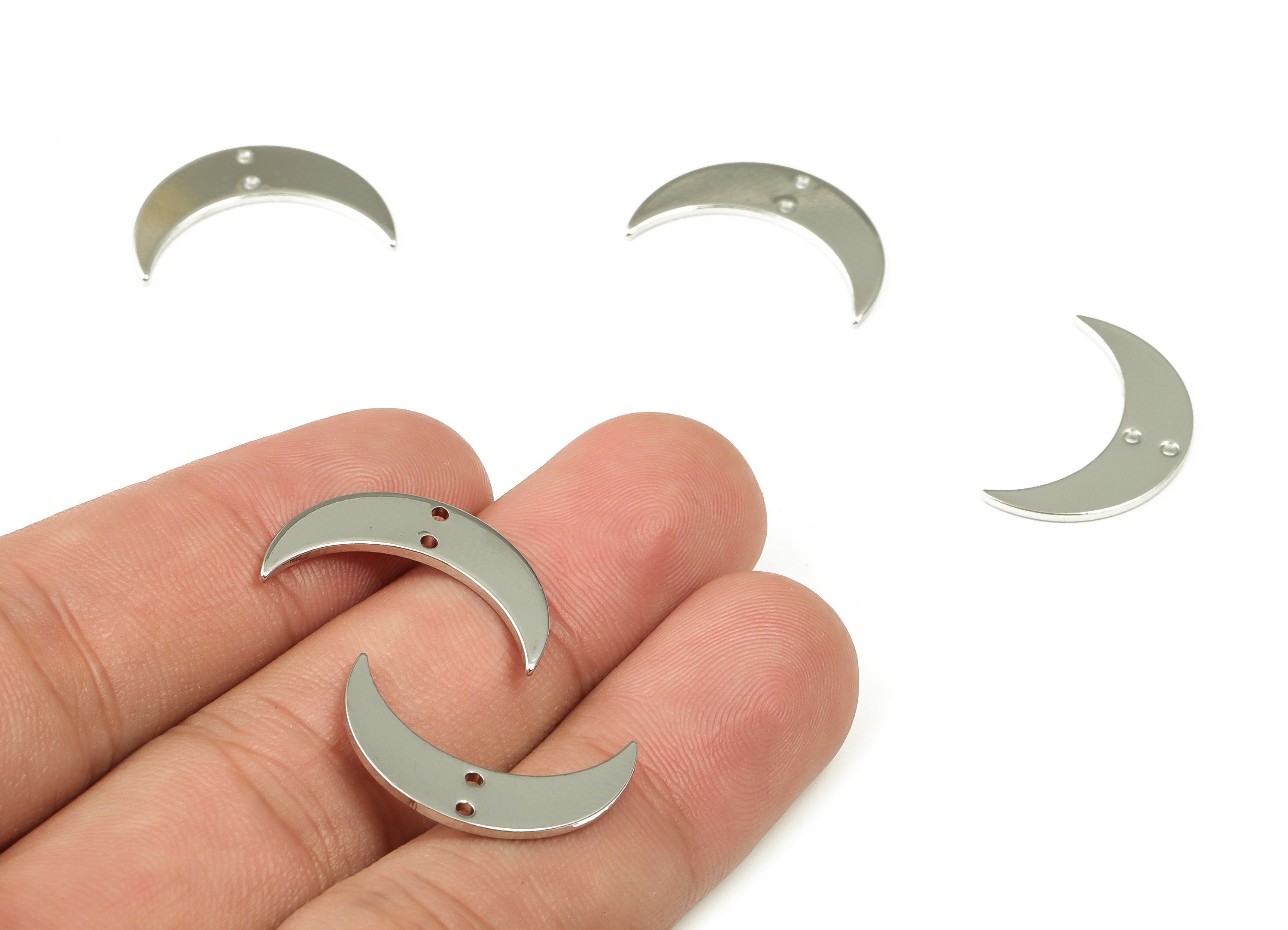 Brass Crescent Earring Connector - White Gold Moon Pendant - 18K Real White Gold Plated Brass - Jewelry Supplies - 21.48x13.3x1mm - RGP3321W - DOMEDBAZAAR