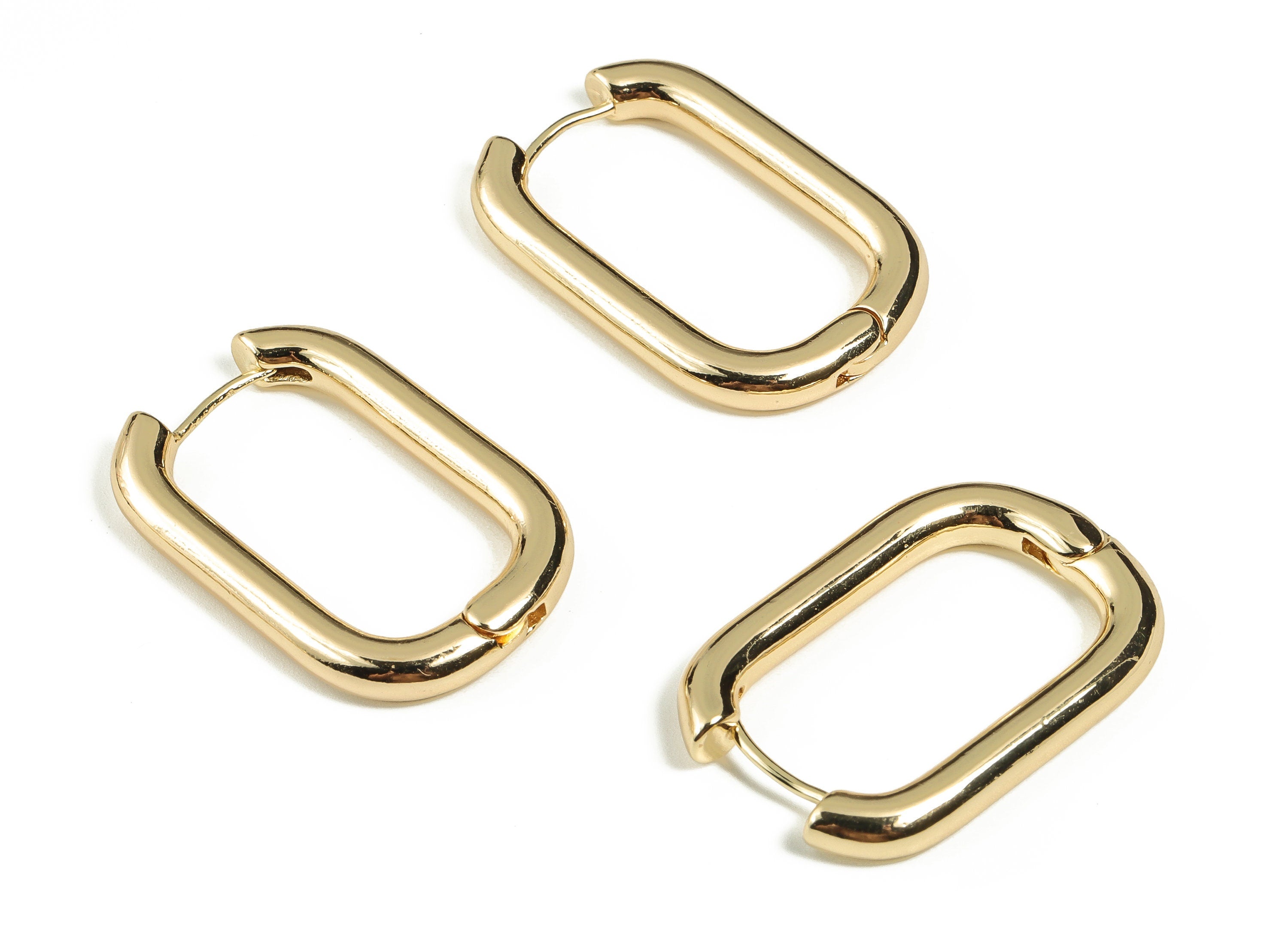 Rectangle Hoop Earrings – Small Huggie Hoops – U Shape Hoop – Minimal Earring - 18K Real Gold Plated Brass - 29.57×19.75×3.71mm - RGP3233 - DOMEDBAZAAR