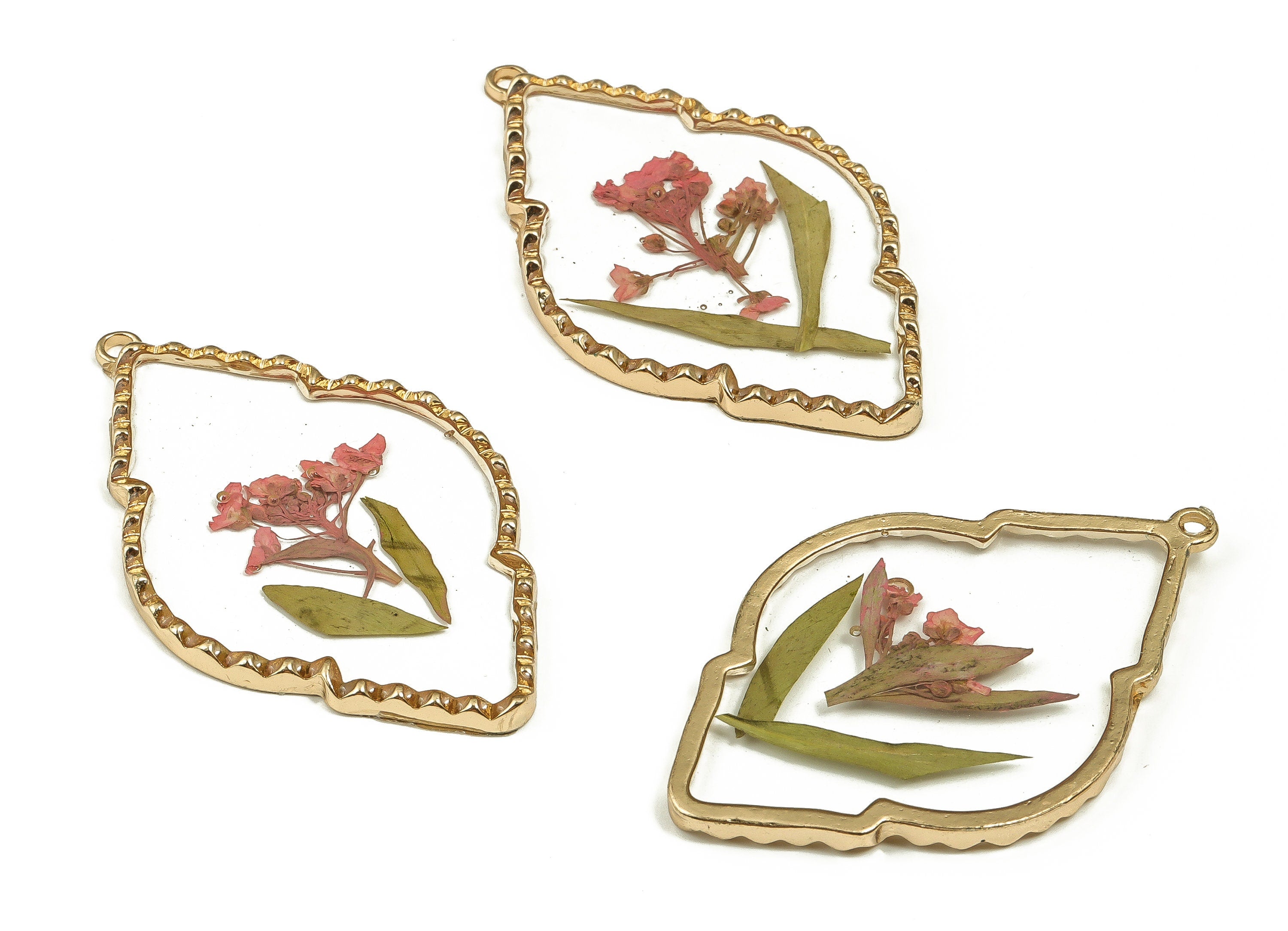 Epoxy Resin Diamond Real Flower Earring Charms - Epoxy Resin Embossed Lace Pendant - Gold Tone Plated Alloy - 55.61x30.58x3.07mm - ZZ1891 - DOMEDBAZAAR