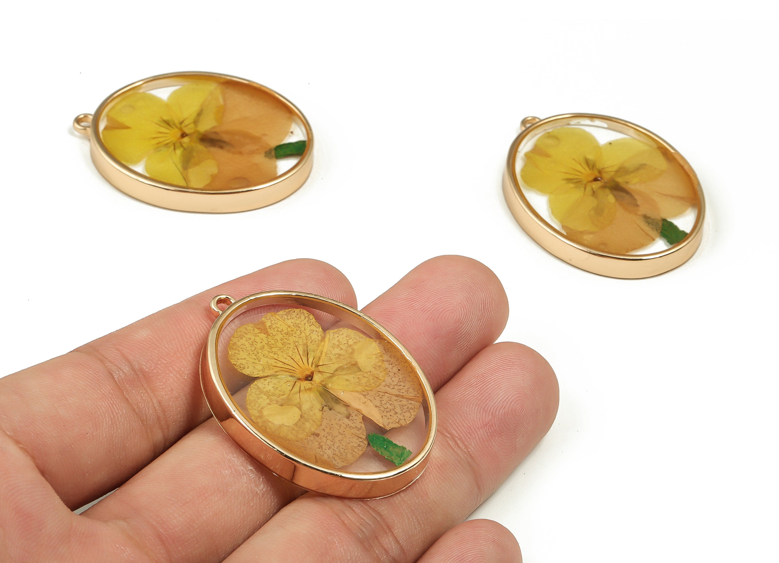 Epoxy Resin Oval Real Flower Earring Charms - Epoxy Resin Pansy Pendant - Gold Tone Plated Alloy - 41.22x30.06x5.81mm - ZZ1856 - DOMEDBAZAAR