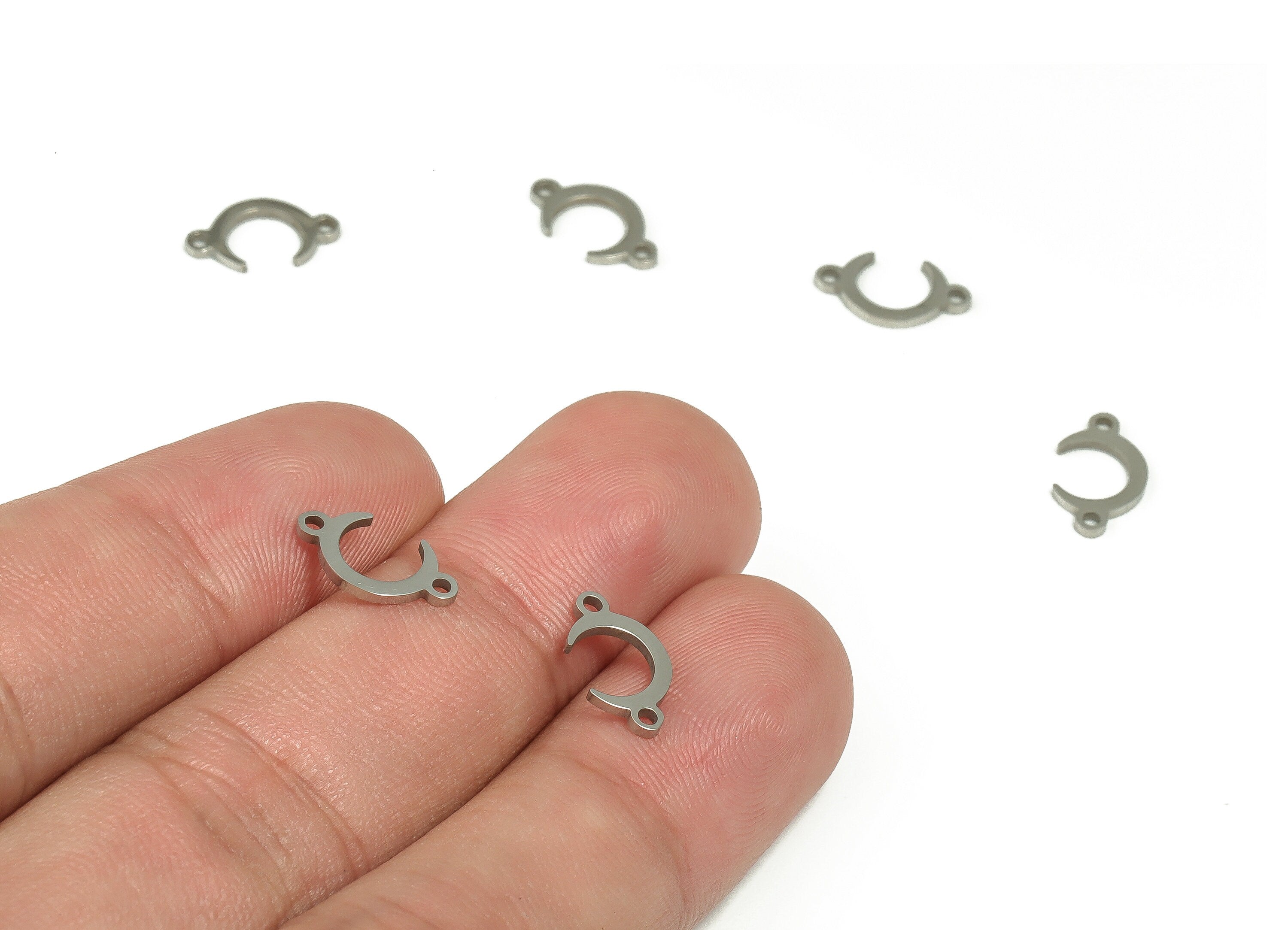 Stainless Steel Crescent Connector - Stainless Steel Moon Necklace Connector - Earring Findings - Jewelry Supplies - 11.6x6.6x0.9mm - SS1221 - DOMEDBAZAAR