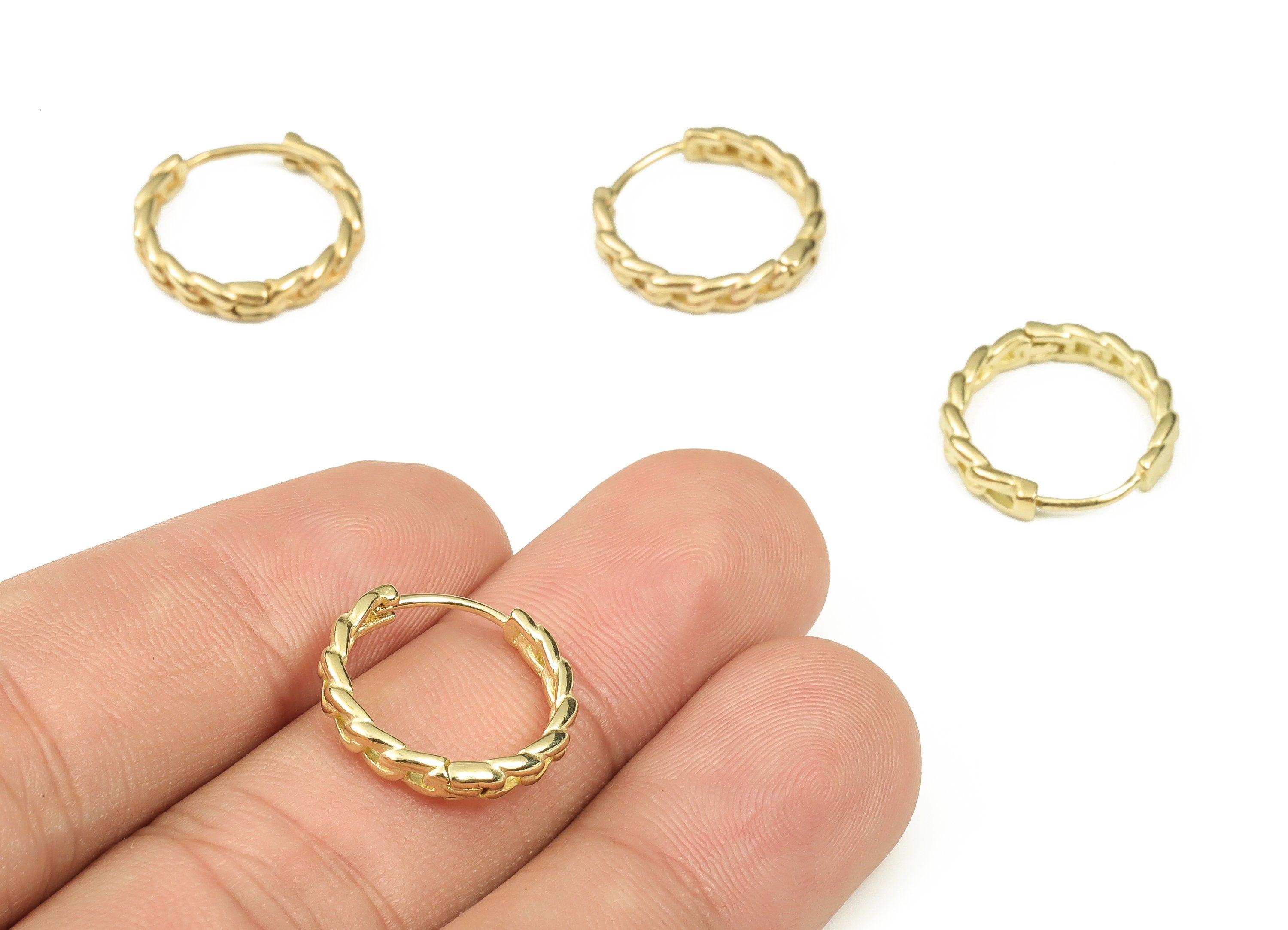 Brass Round Hoop Earring – Circle Shape Earrings – Dainty Huggie Hoop Earrings – Hoop Earring Jewelry Supplies - 16.25x16.11x1.66mm - PP4482 - DOMEDBAZAAR