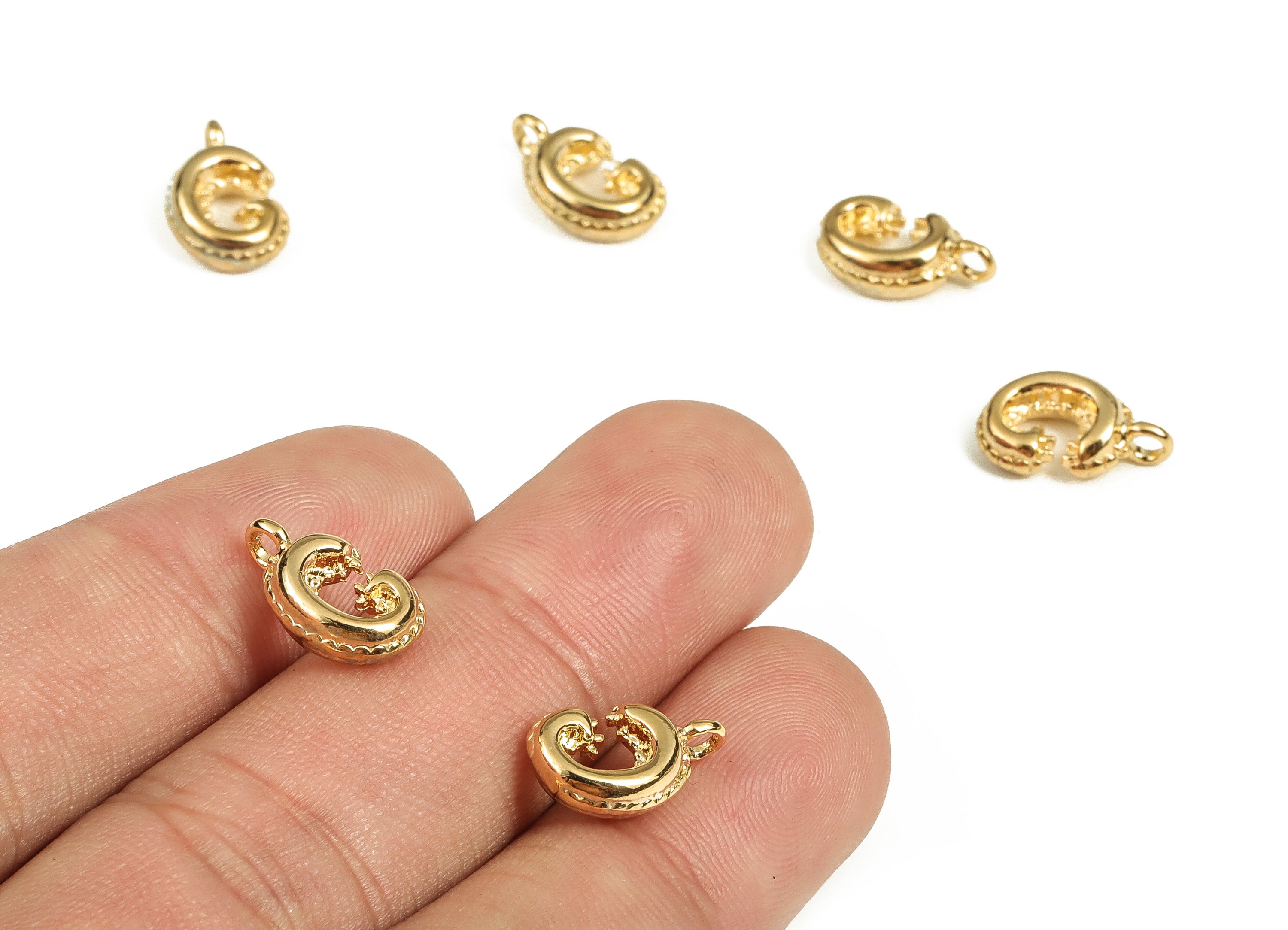 Brass The letter G Earring Charms - Gold The letter G Pendant - 18K Real Gold Plated Brass - Jewelry Supplies - 13.25x8.23x3.62mm - RGP3737G - DOMEDBAZAAR
