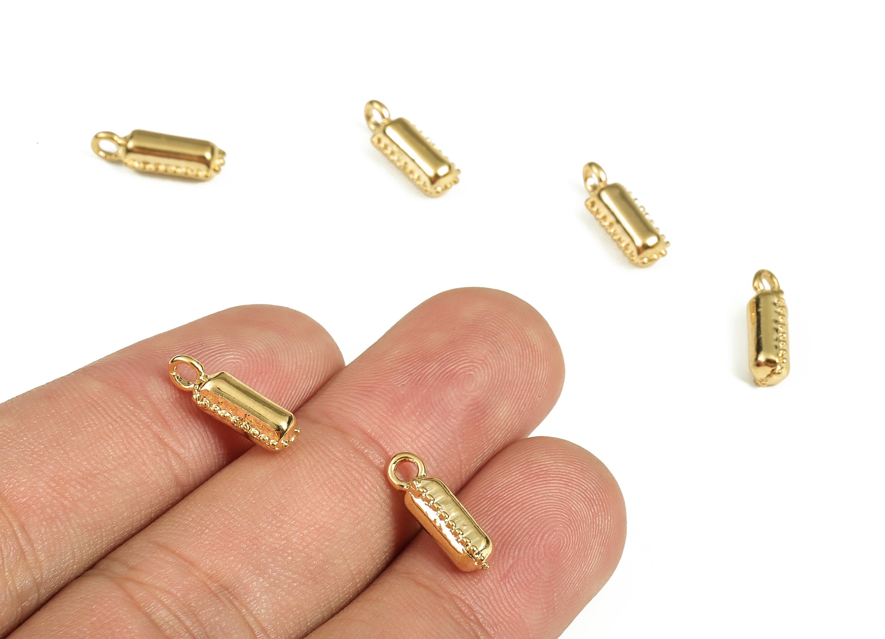 Brass The letter I Earring Charms - Gold The letter I Pendant - 18K Real Gold Plated Brass - Jewelry Supplies - 14.08x5.08x4.17mm - RGP3737I - DOMEDBAZAAR