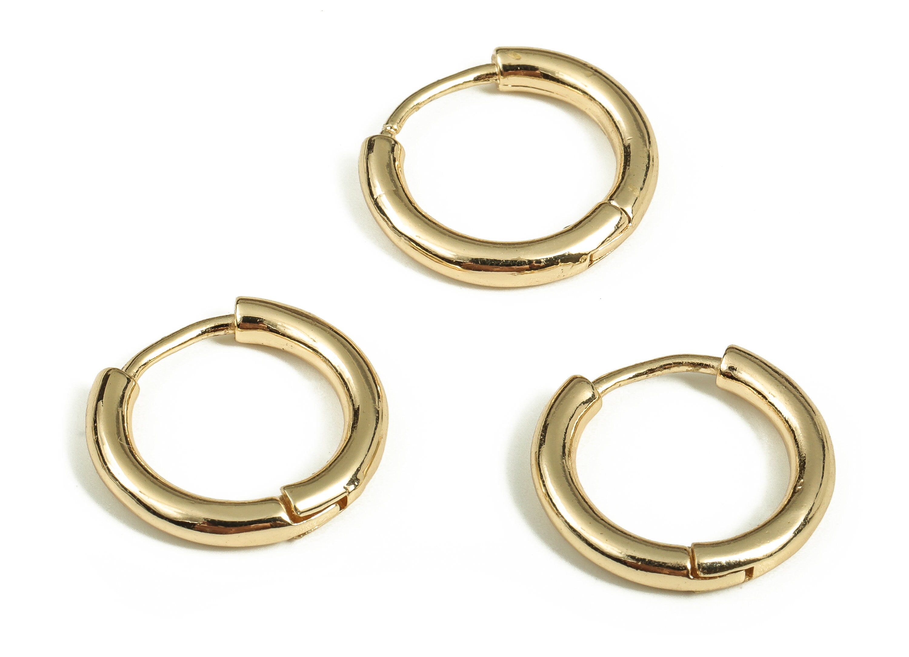 Brass Round Huggie Hoop - Small Hoop Earring – Thick Circle Hoops – 18K Real Gold Plated Brass - 16.88x16.27x2.55mm -  RGP3553 - DOMEDBAZAAR