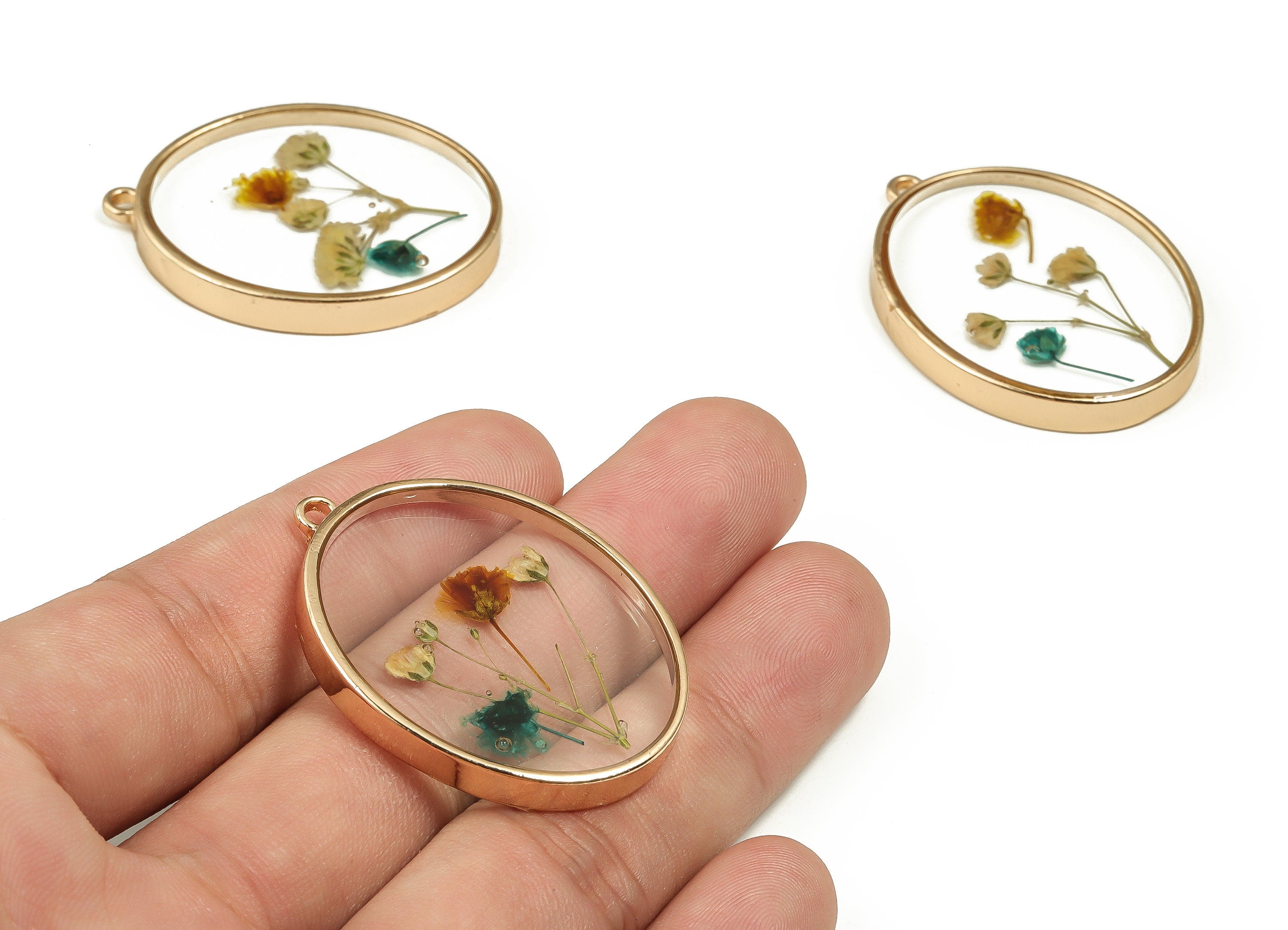 Epoxy Resin Oval Real Flower Earring Charms - Epoxy Resin Baby&#39;s-Breath Pendant - Gold Tone Plated Alloy - 41.12x30.33x4.79mm - ZZ1929 - DOMEDBAZAAR