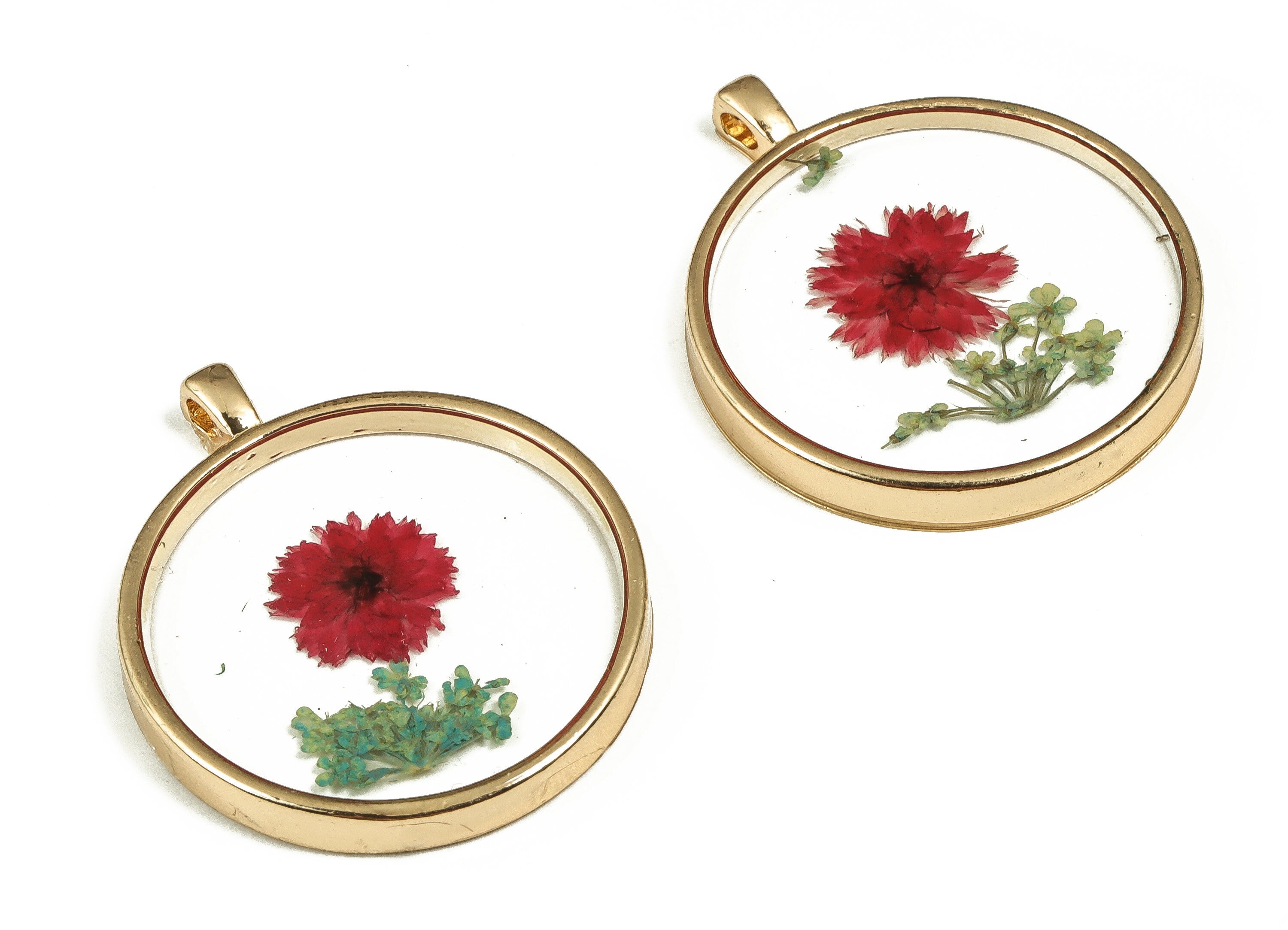 Epoxy Resin Round Real Flower Charms - Epoxy Resin Xiao Xiang Qin&Lace Flower Pendant - Gold Tone Plated Alloy - 34.85x28.98x4.13mm - ZZ1906 - DOMEDBAZAAR