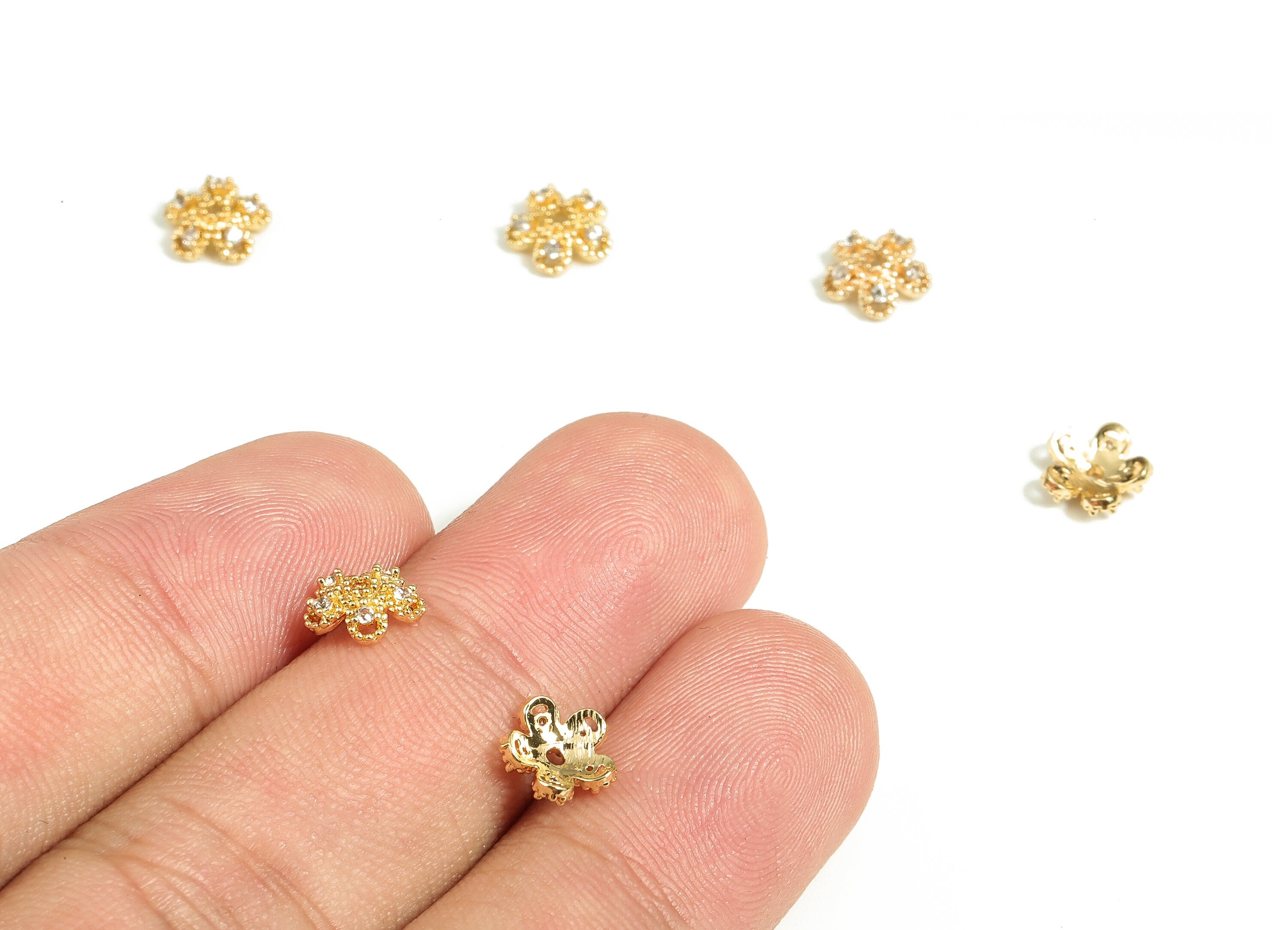Flower Bead End Caps With Zircons - Spacer Bead Caps - 18K Gold Plated Brass Bracelet Beads Cap – Jewelry Supplies - 7.4x7.4x2.5mm - RGP3891 - DOMEDBAZAAR