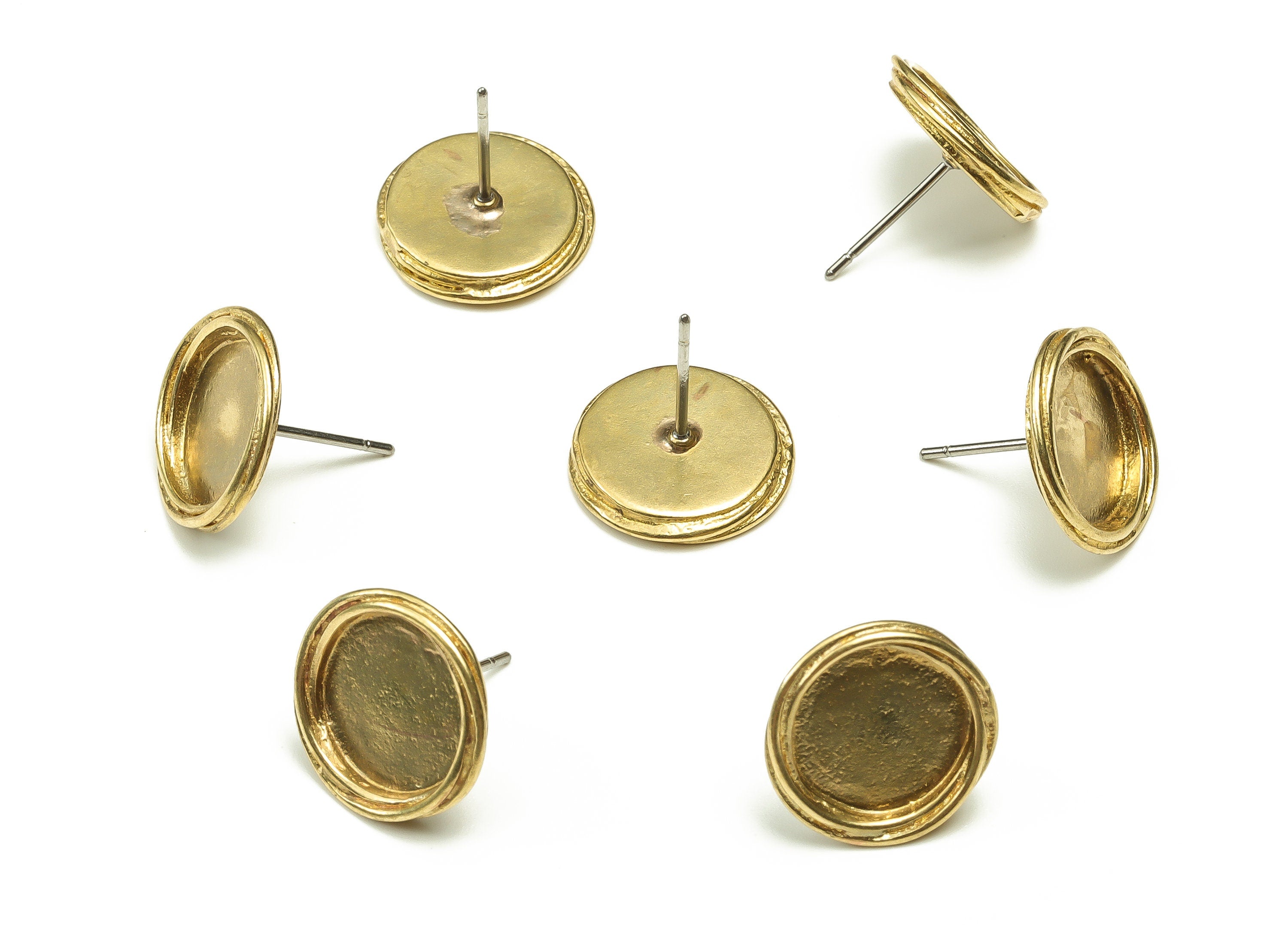 Brass Round Earring Stud - Raw Brass Circle Earring Post - Stainless Steel Stud - Jewelry Making Supplies - 14.25x14.08x2.45mm - PP4449 - DOMEDBAZAAR