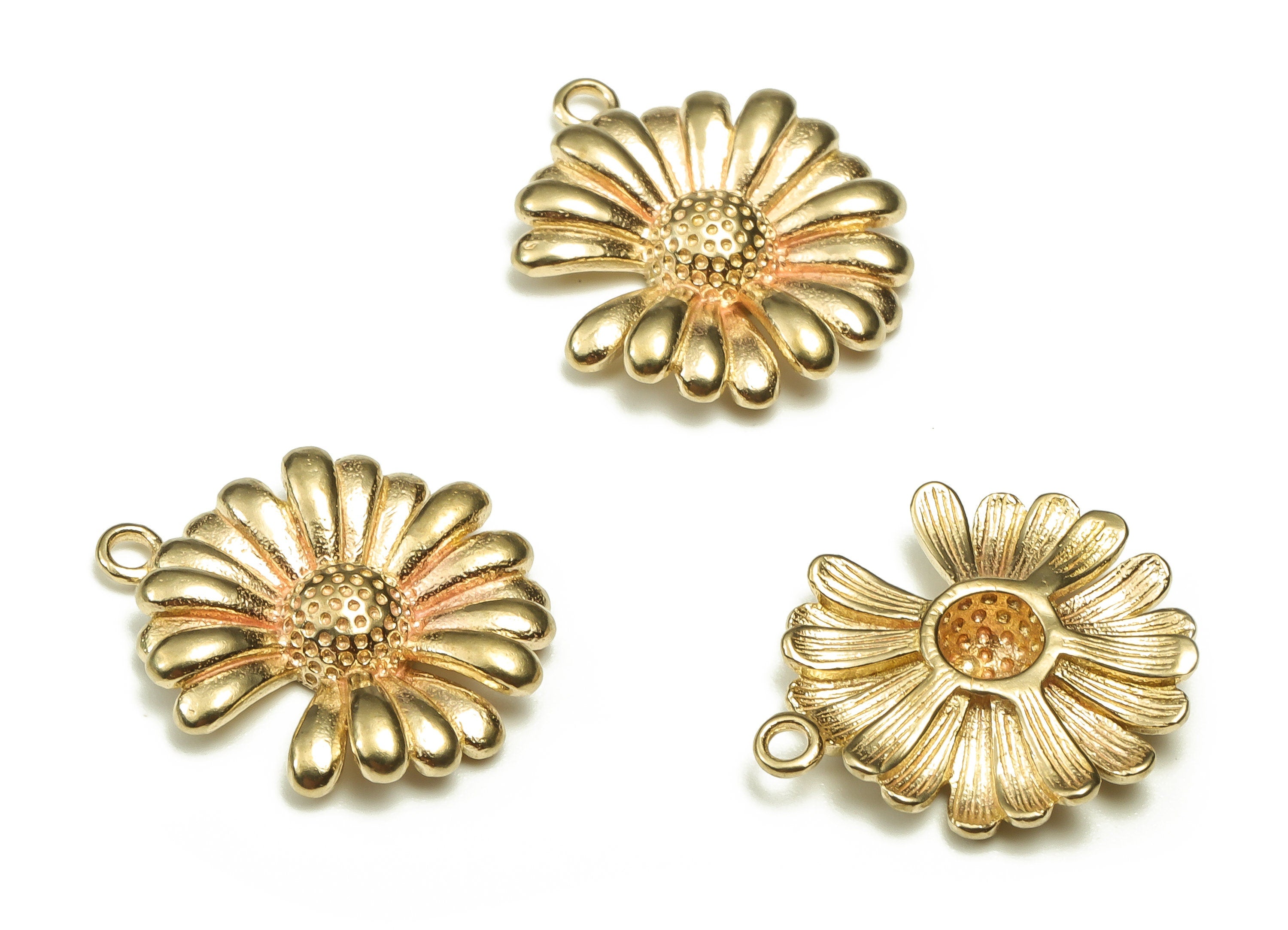 Brass Flower Earring Charms - Raw Brass Flower Pendant - Earring Findings - Jewelry Making Supplies - 16.68x14.49x3.07mm - PP4667 - DOMEDBAZAAR