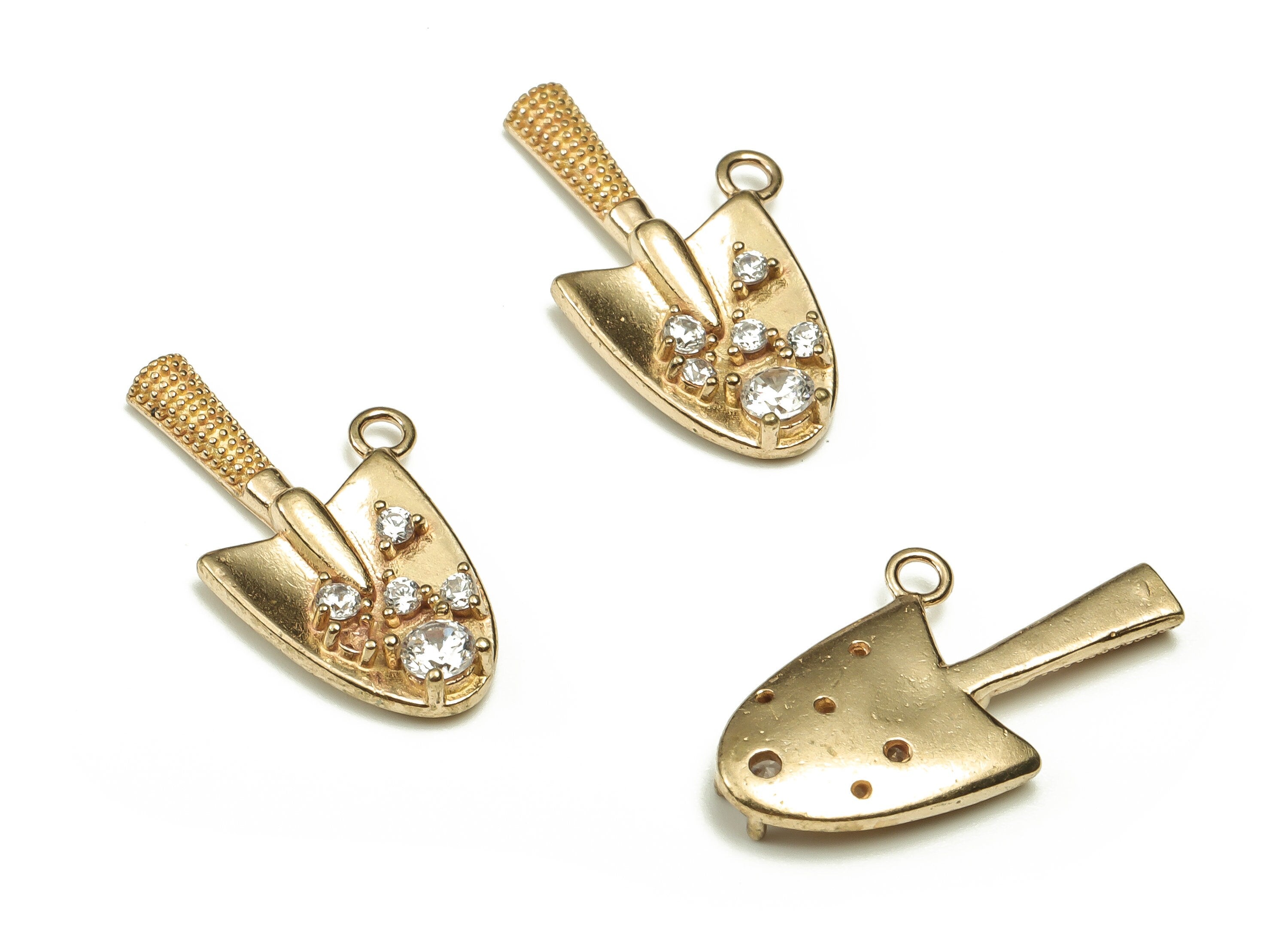 Brass Shovel Earring Charms With Zircons - Raw Brass Shovel Pendant - Earring Finding - Jewelry Making Supplies - 20.58x12.78x2.5mm - PP4662 - DOMEDBAZAAR