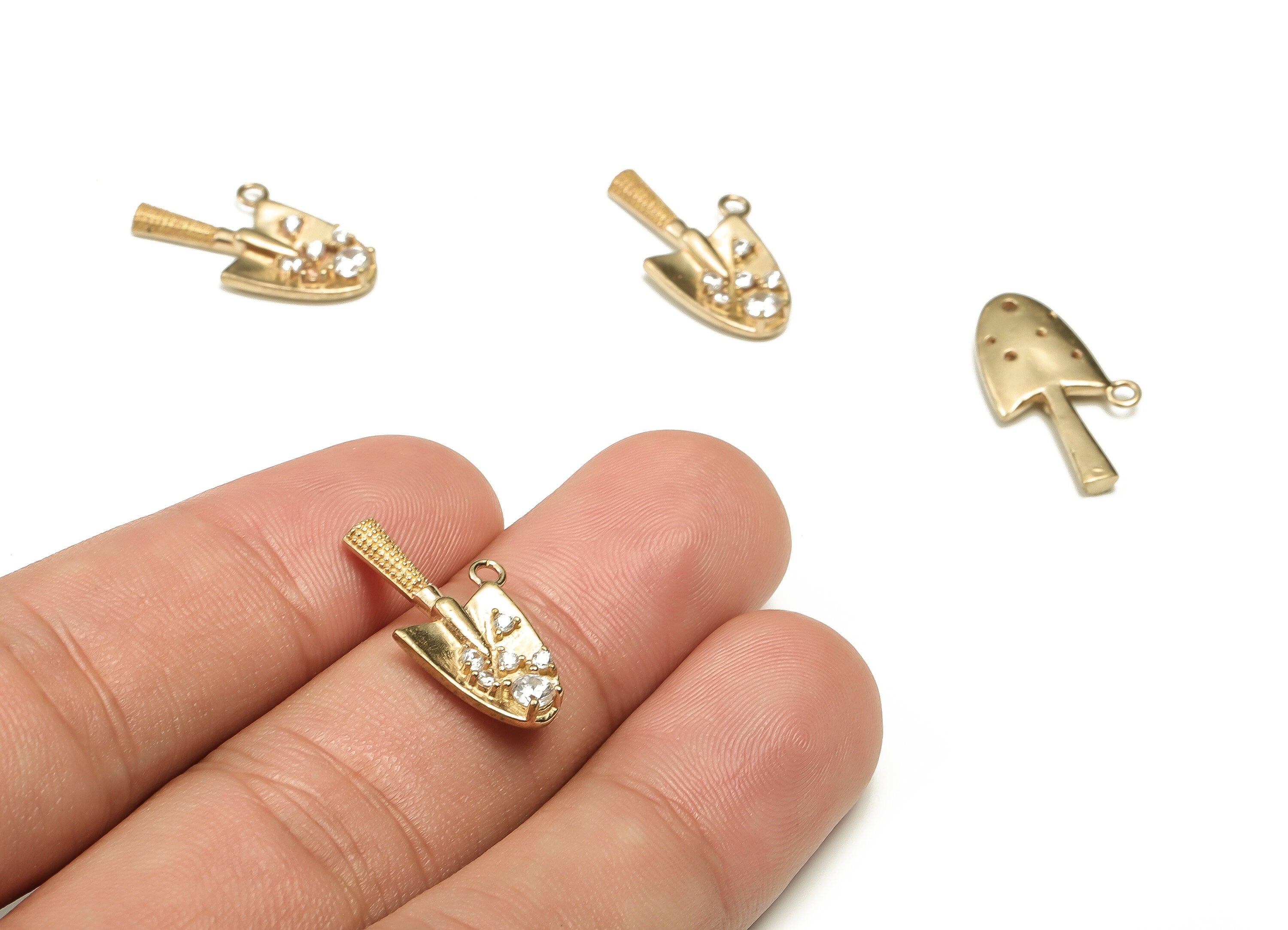 Brass Shovel Earring Charms With Zircons - Raw Brass Shovel Pendant - Earring Finding - Jewelry Making Supplies - 20.58x12.78x2.5mm - PP4662 - DOMEDBAZAAR