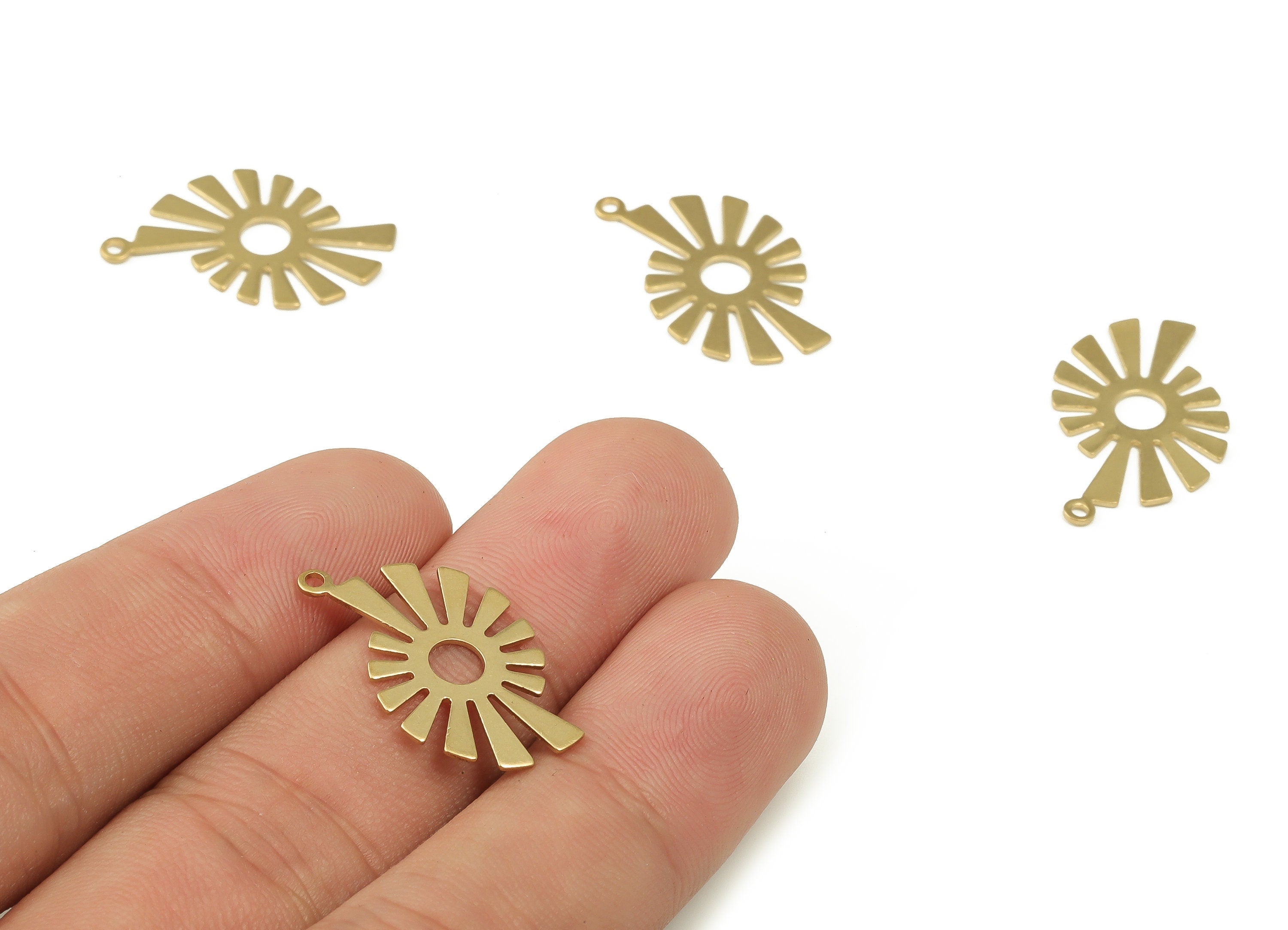 Brass Sun Earring Charms - Raw Brass Sun Pendant - Earring Findings - DIY Jewelry Making Supplies - 24.55x14.6x0.76mm - PP4610 - DOMEDBAZAAR